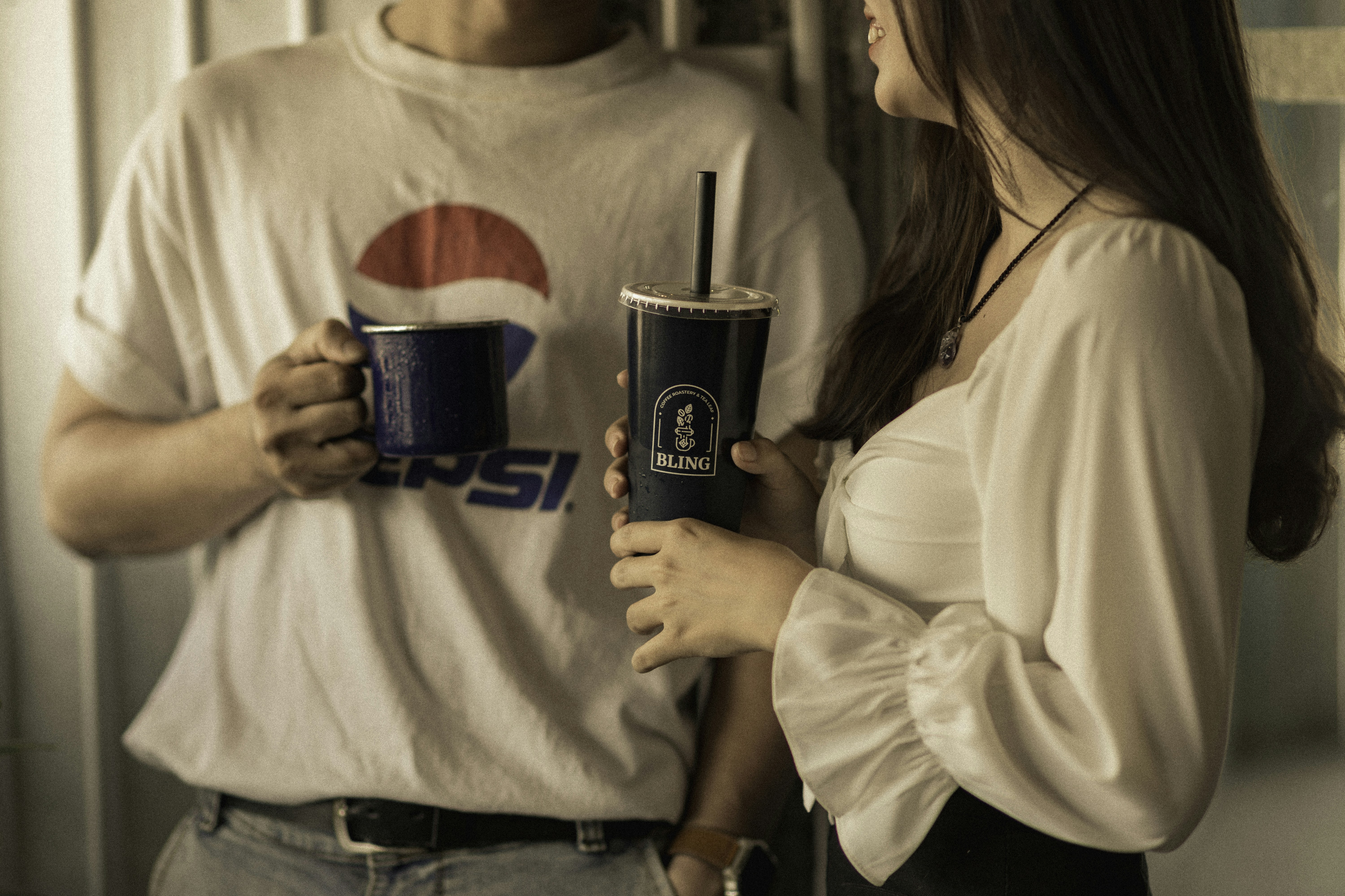 photo-1603354644409-e12ead83c98f?ixid=M3wxMjA3fDB8MXxzZWFyY2h8MTB8fHN1Z2FyJTIwZGFkZHklMjBvbmxpbmUlMjBkYXRpbmd8ZW58MHx8fHwxNzU0NDY2NjAxfDA\u0026ixlib=rb-4.1.0
