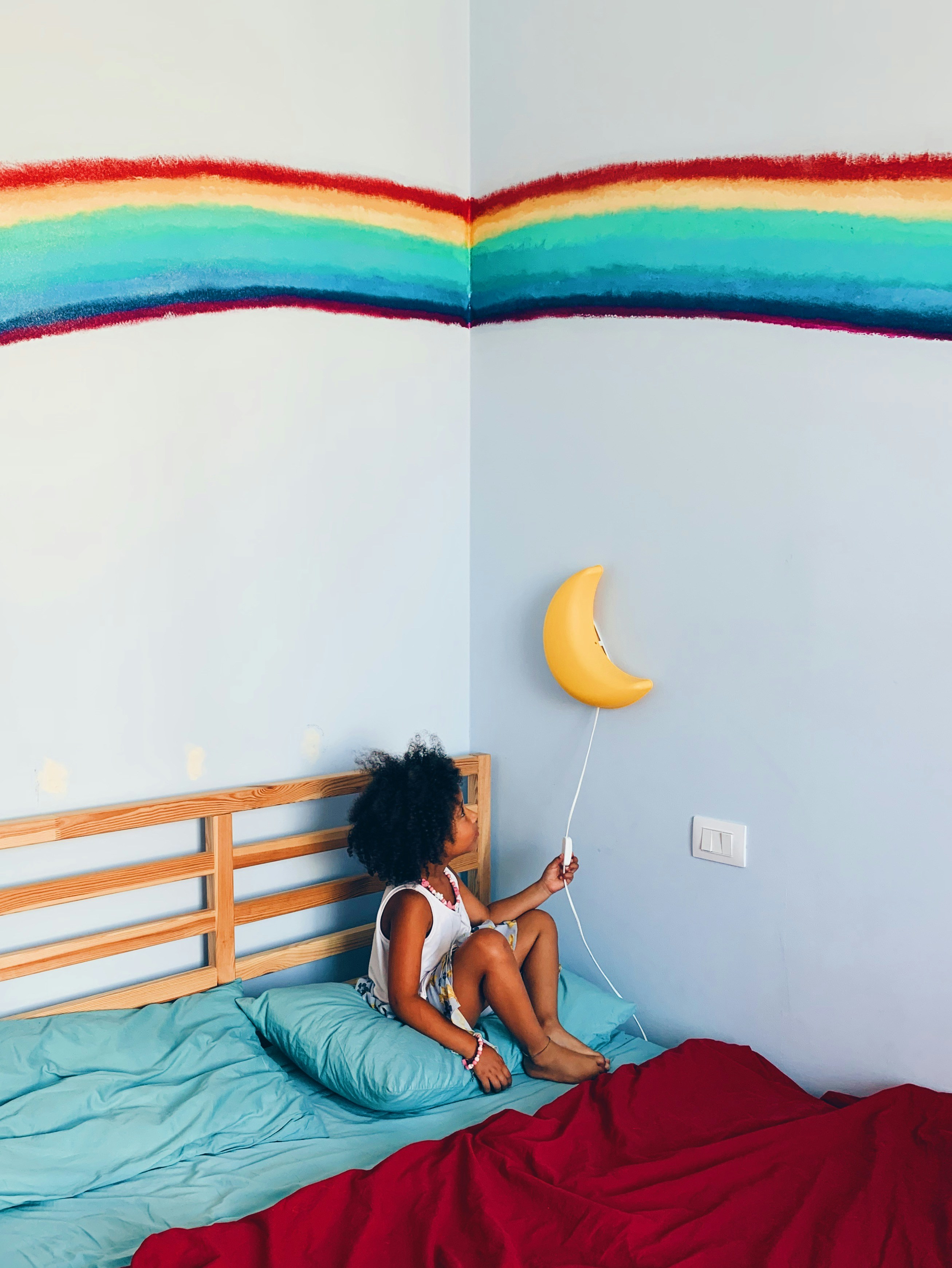 boho bedroom wallpaper, wallpaper, Eclectic Headboards: Style & Inspiration 6