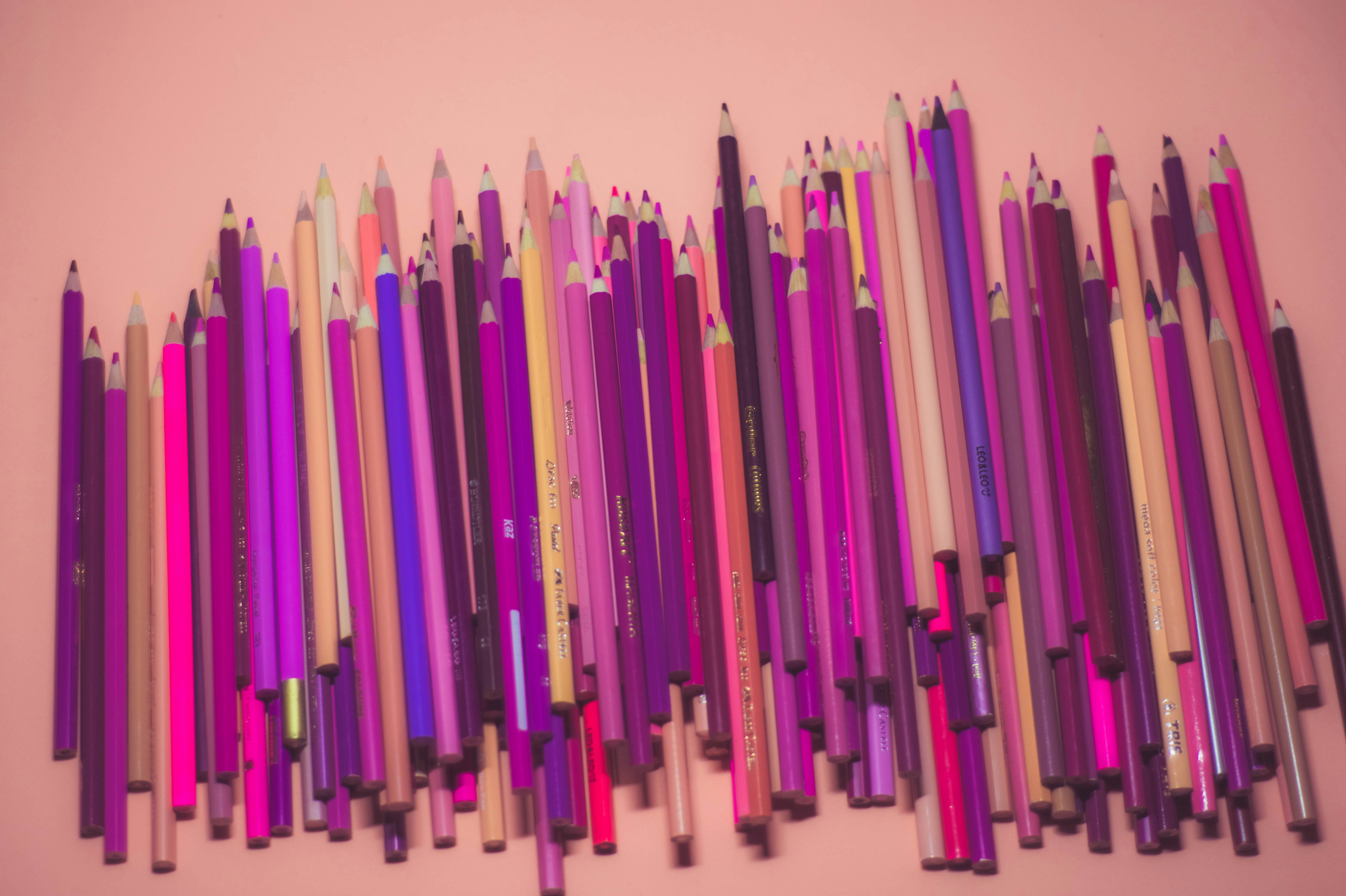 10 Urban Sketching Tools for Adding Color Easily