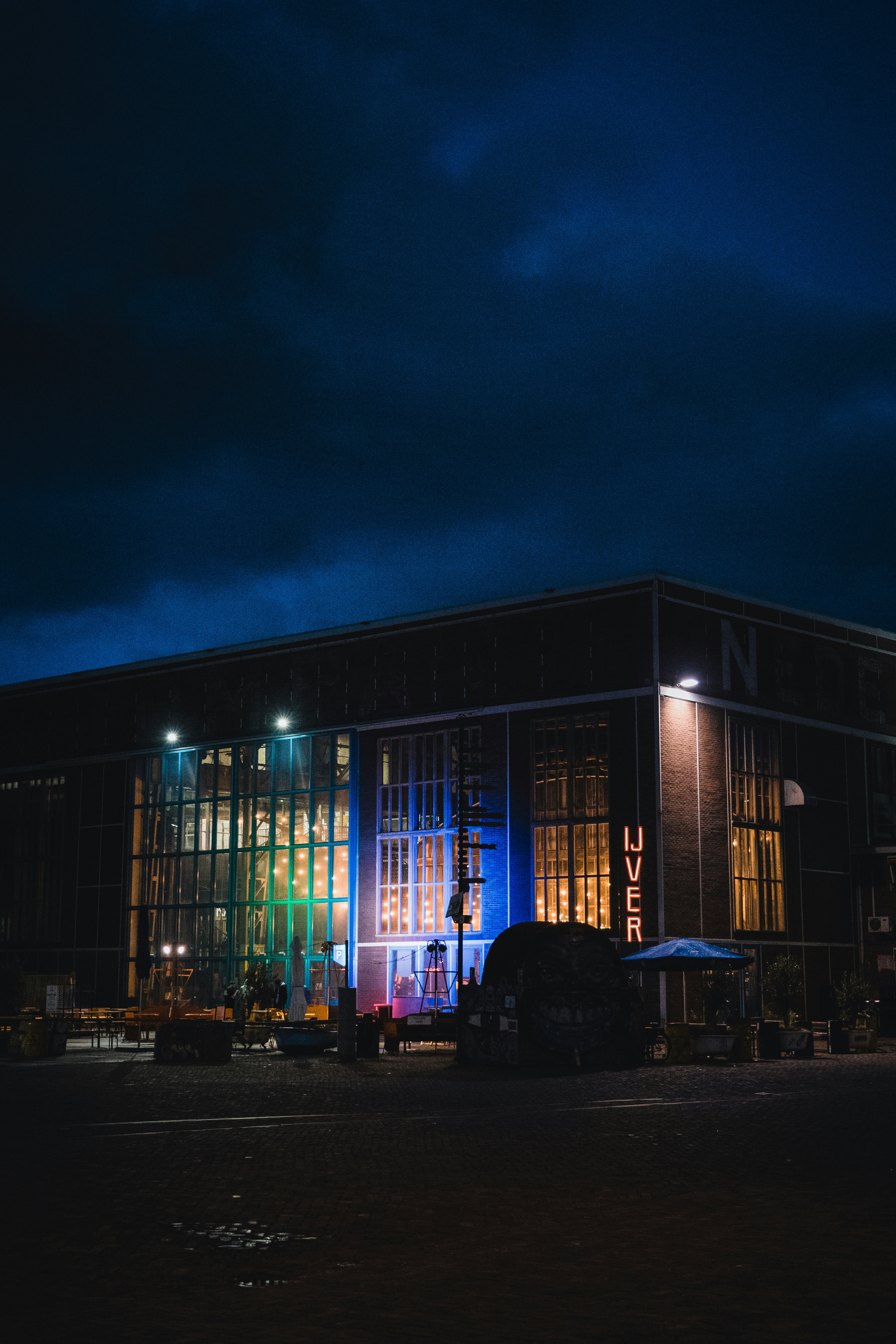 Photo by mitchelanneveldt