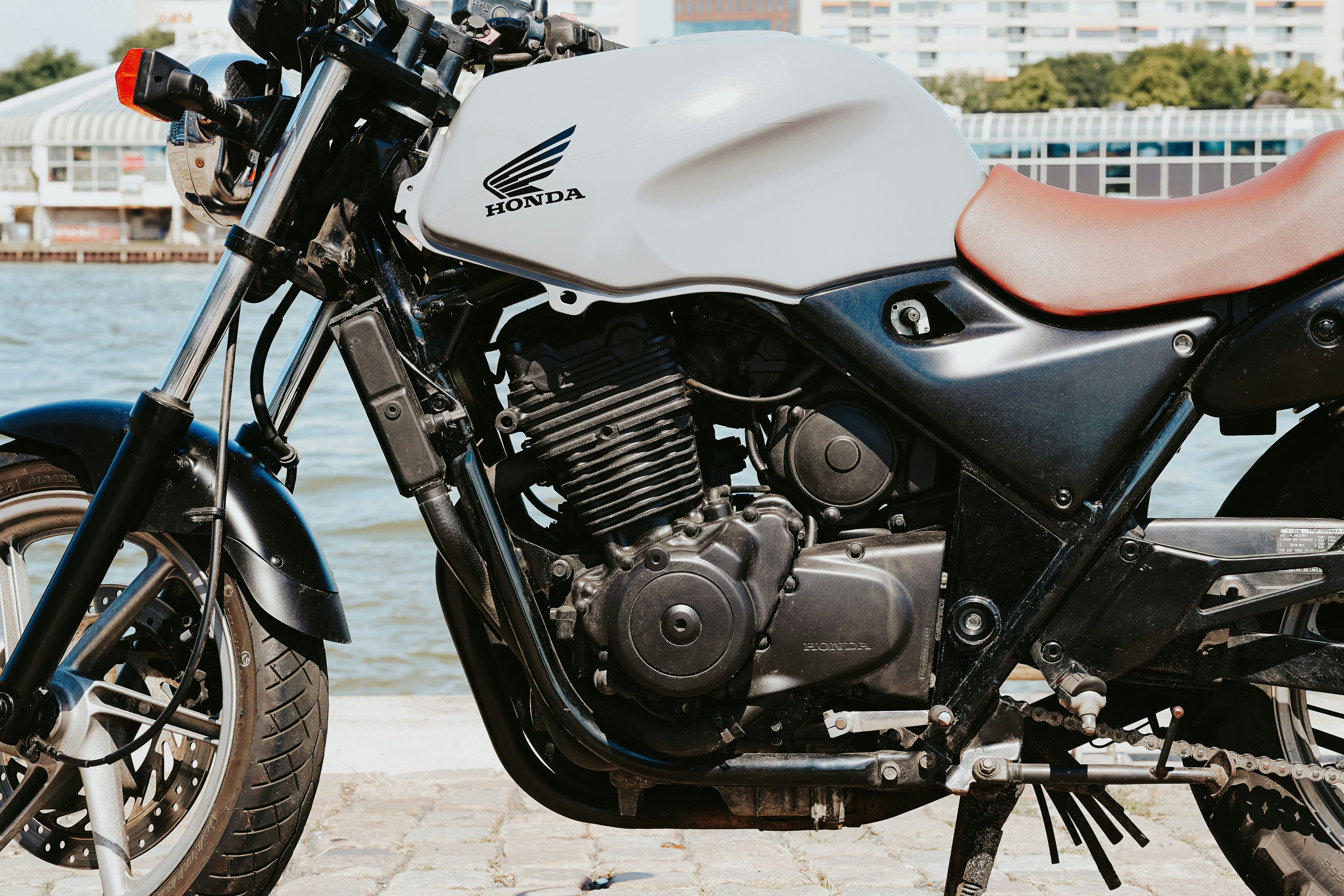 30,000+ Honda Motorcycle Pictures  Download Free Images on Unsplash
