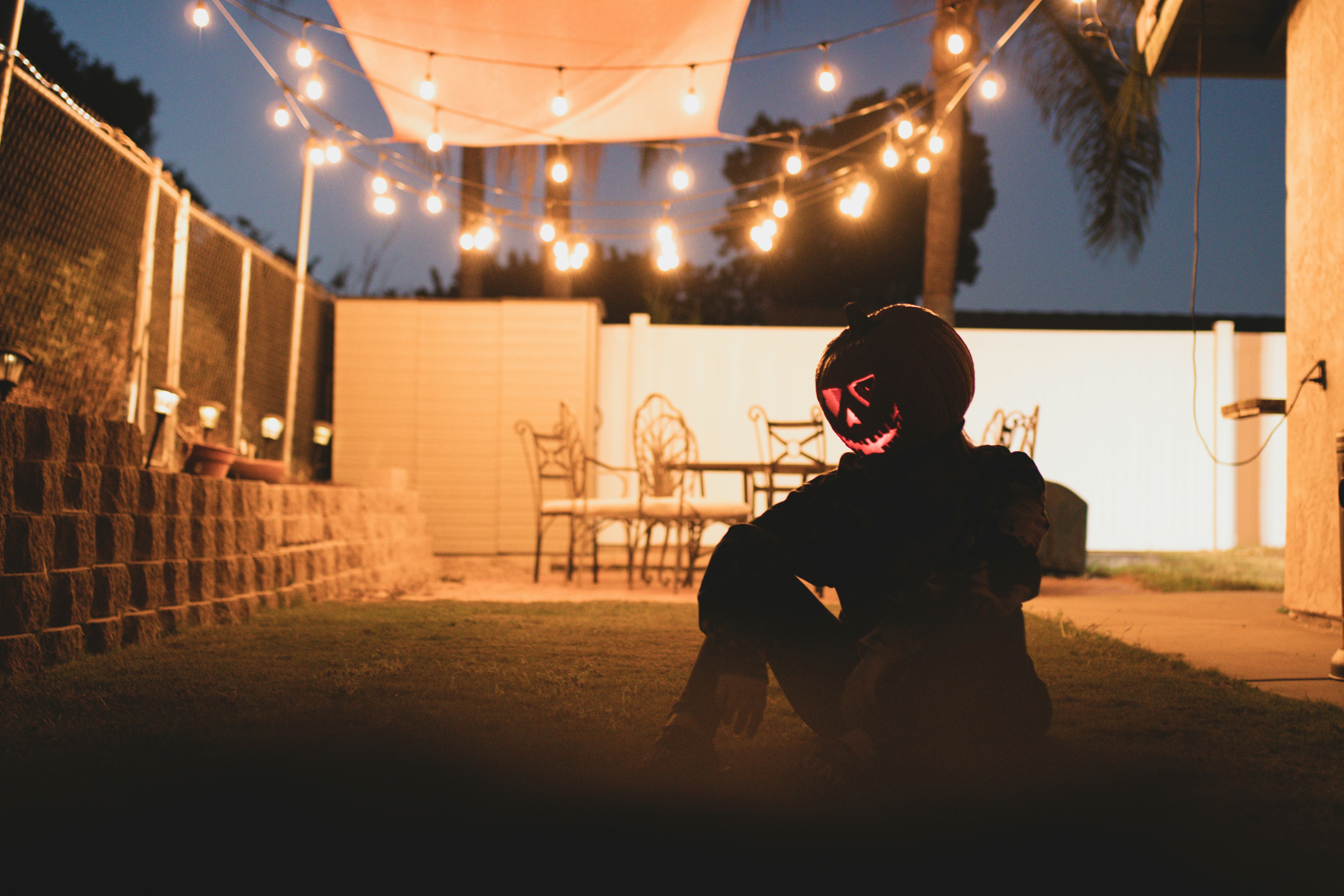 Popcorn, Projectors, and Zero Dollars: How Neighborhood Movie Nights Became America's Favorite Free Night Out