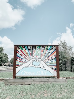 welcome to the beach signage