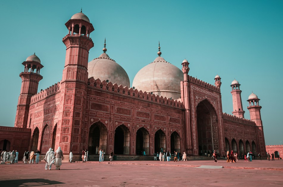 Lahore vs Karachi für digitale Nomaden 2026: Der vollständige Vergleich