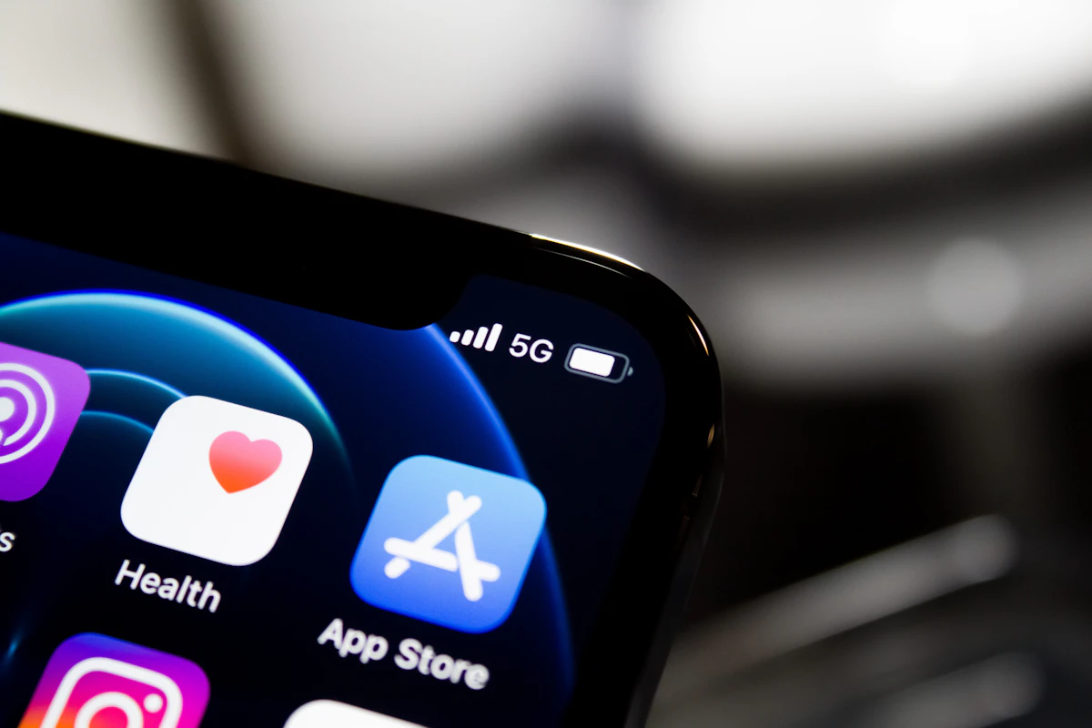 Bio-Tracking Without the Stress: The Psychology of Gamified Health