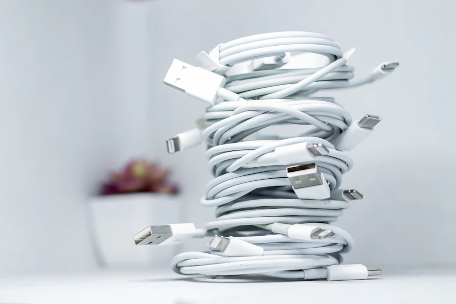 Charger fast charging untuk smartphone