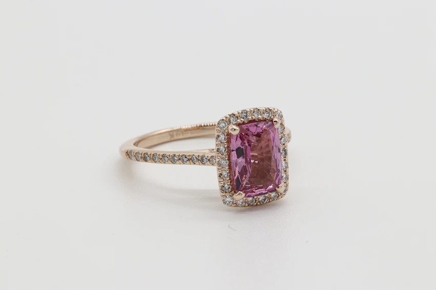 Elin organic gold pebble ring