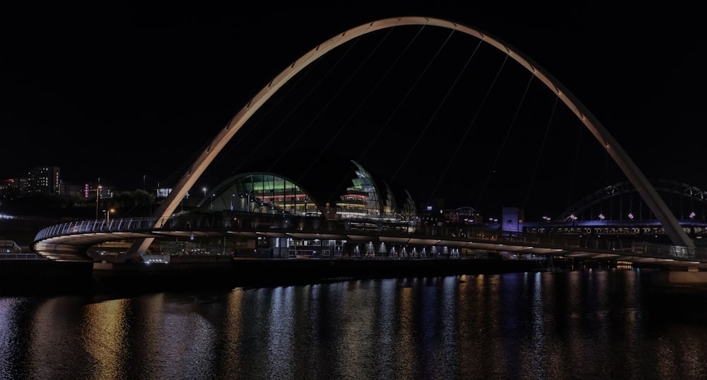 Ópera de Sídney durante la noche