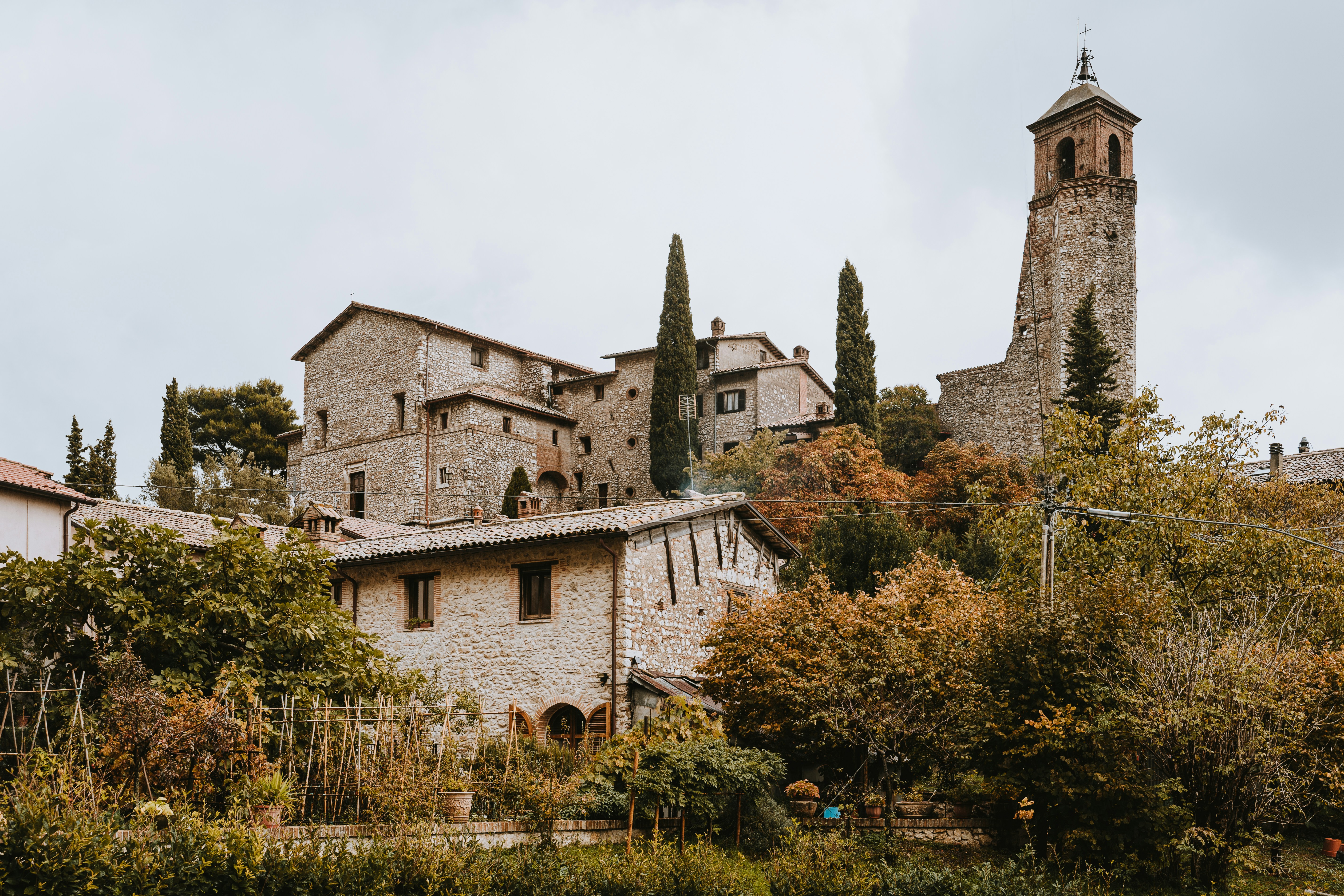 Panoramablick auf Assisi und die umbrische Ebene