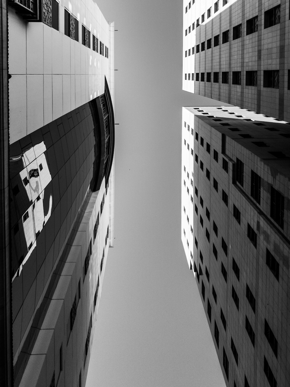 grayscale photo of high rise building