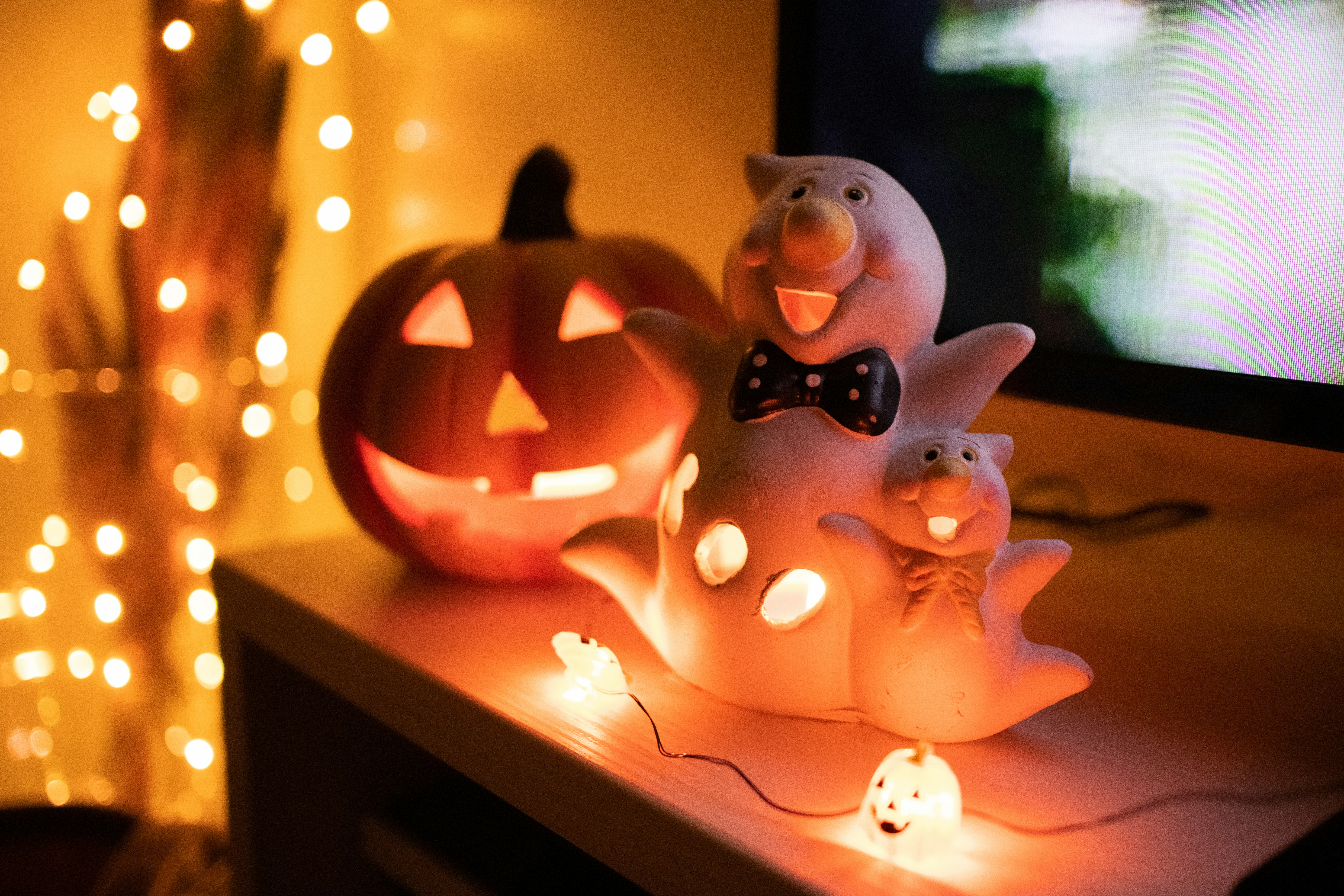 Heartwarming Halloween Wishes for Kids - Cute & Spooky