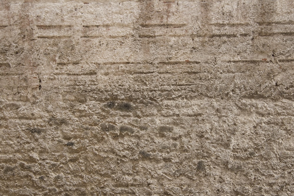 brown and beige concrete wall