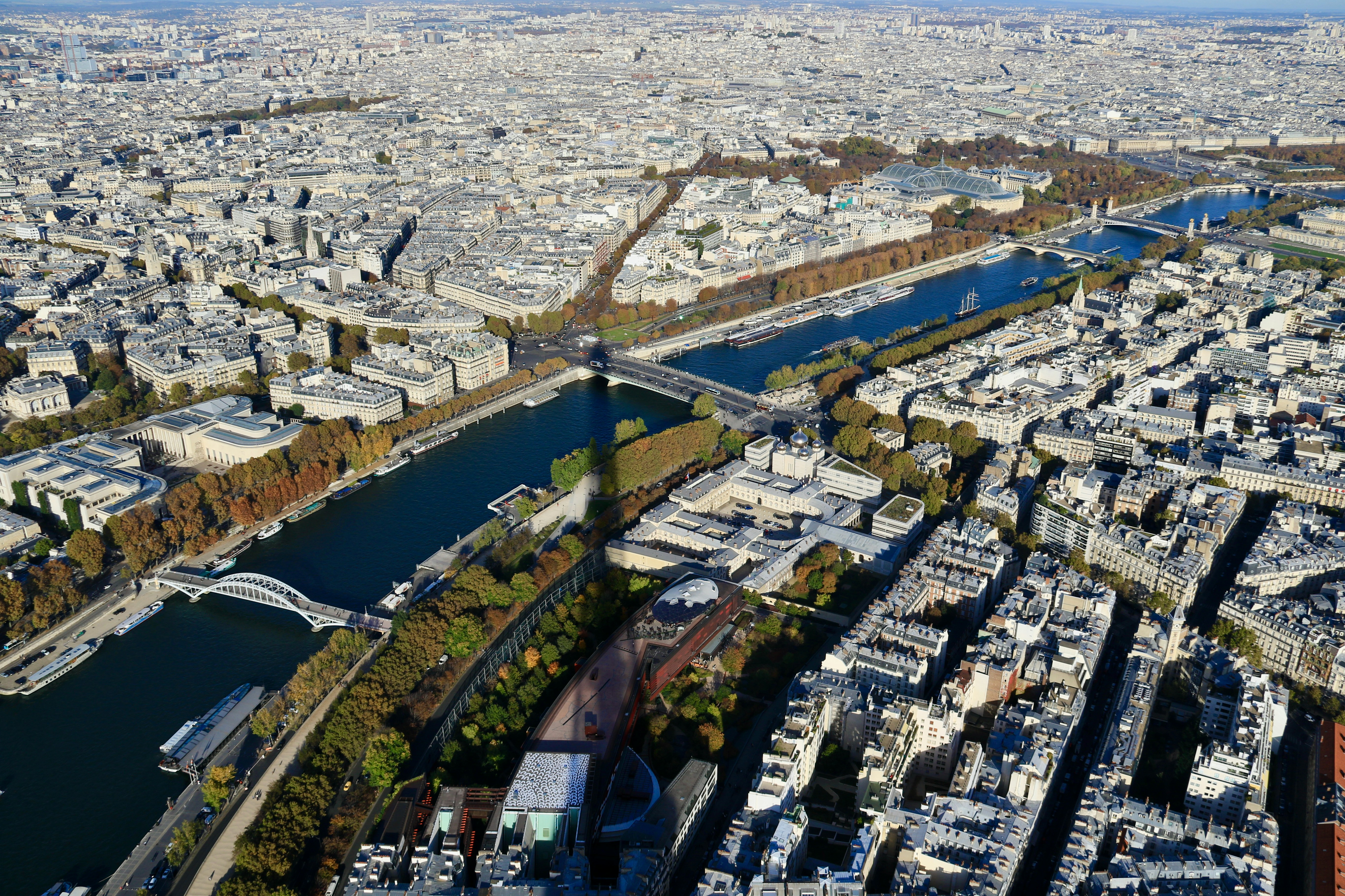 París y el Río Sena desde la Torre Eiffel [Foto: Rowan Simpson/Unsplash]