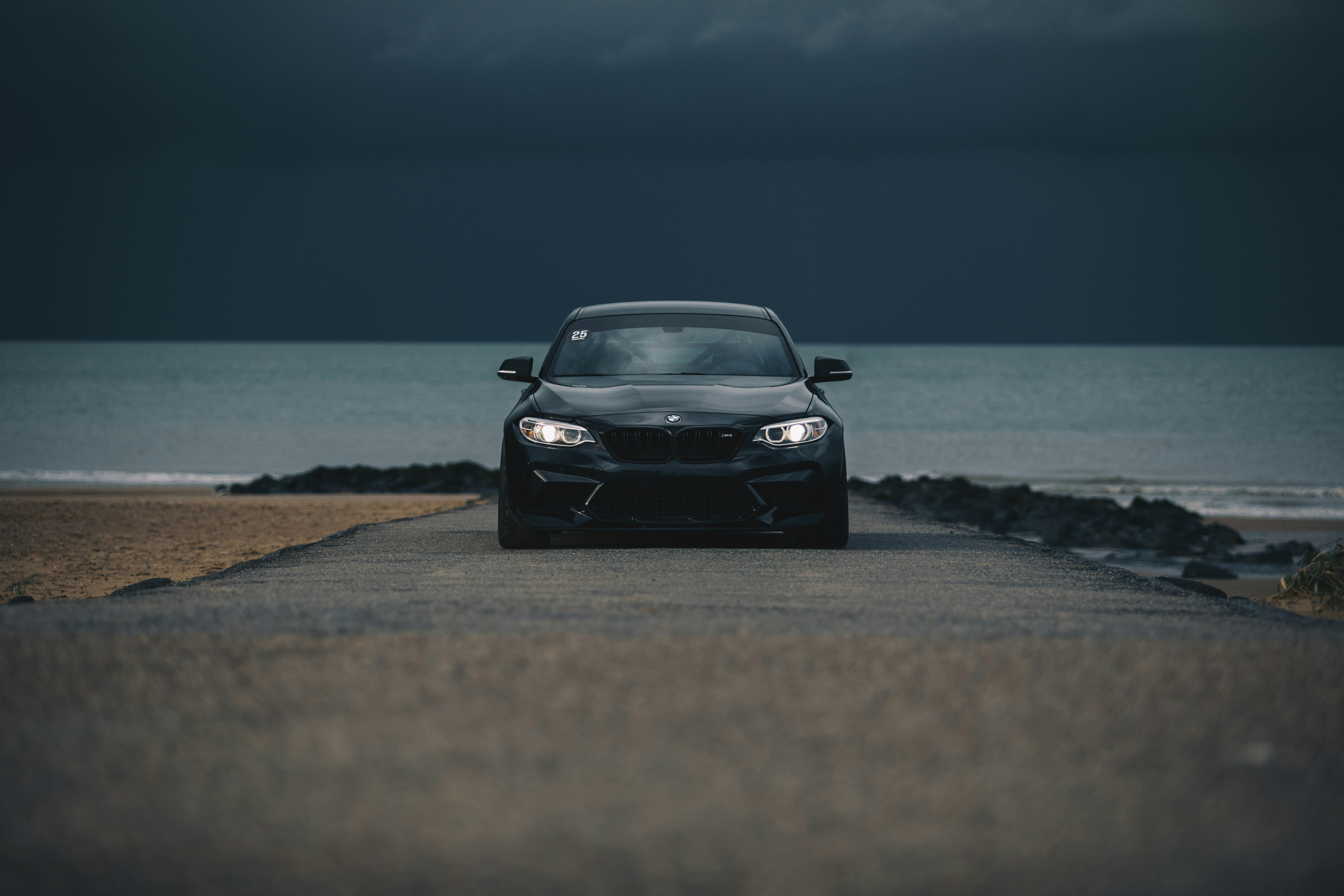 Photo by lorenzohamers