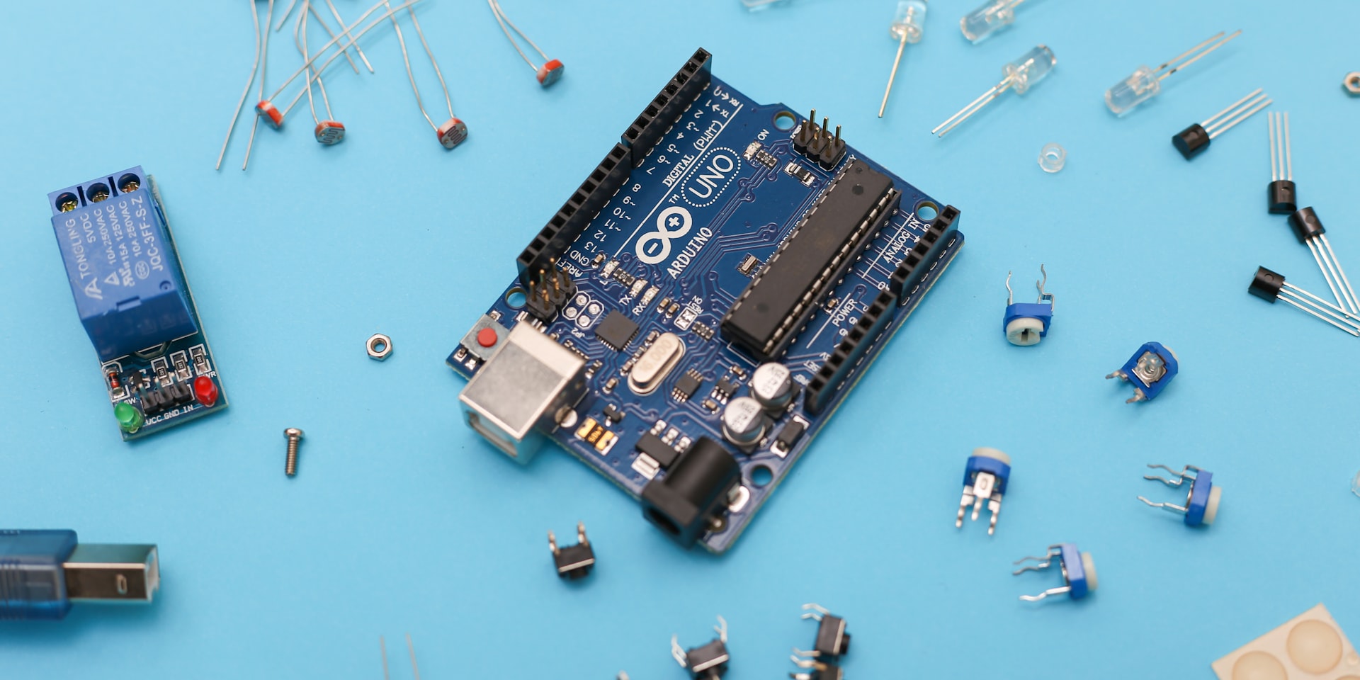 Cover Image for Getting Started with IoT on Arduino