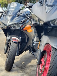 Guía para Elegir Tu Primera Moto Deportiva