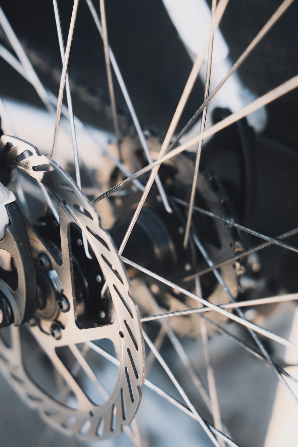 black and silver bicycle wheel