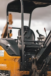 black and yellow auto rickshaw