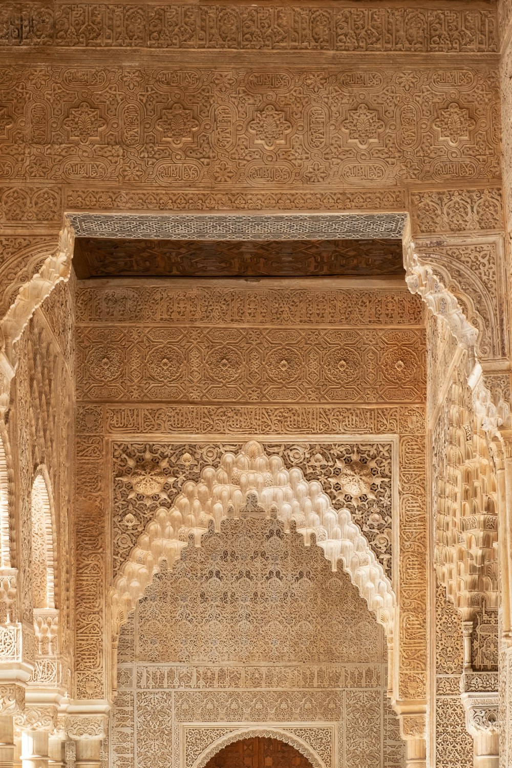 brown and white floral ceiling