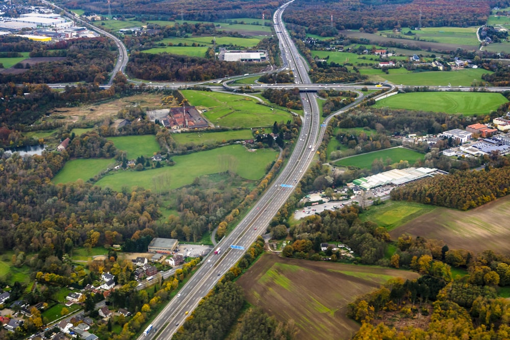 Luftaufnahme der Stadt tagsüber