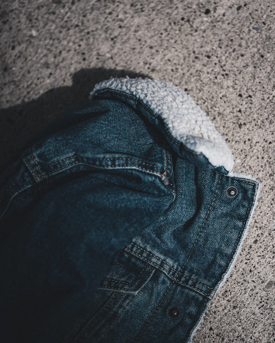 Áo khoác denim