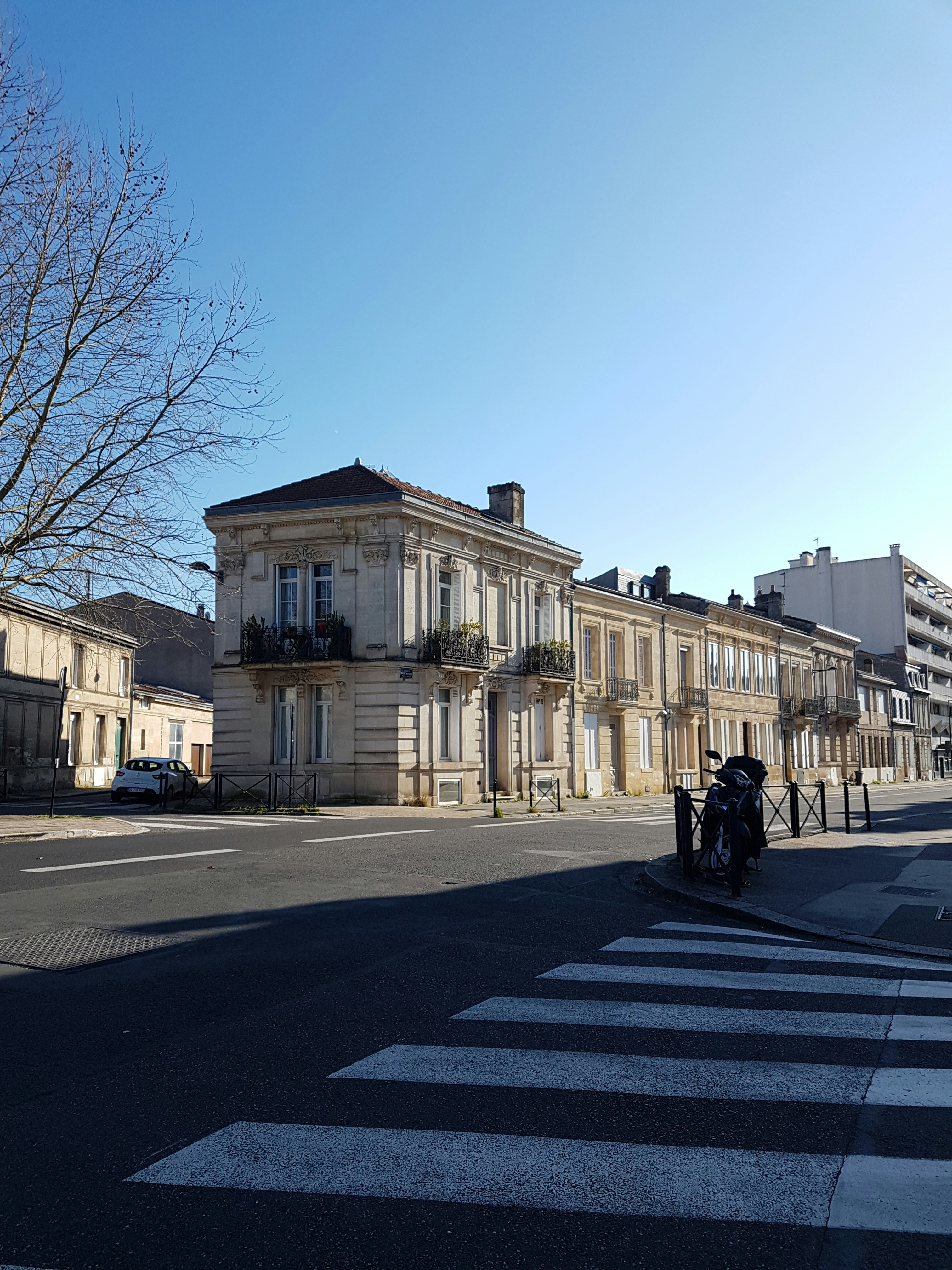 Where and What to Eat in Chartrons