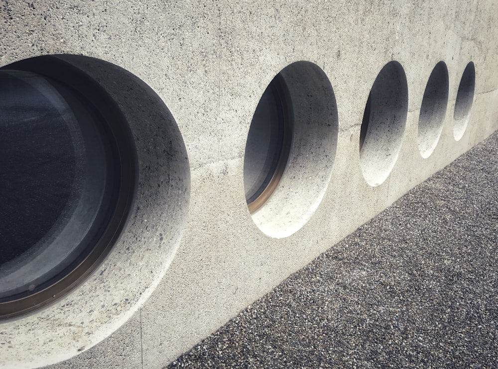 gray and black round concrete