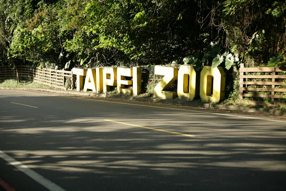 a street with a sign that says tape 200 on it