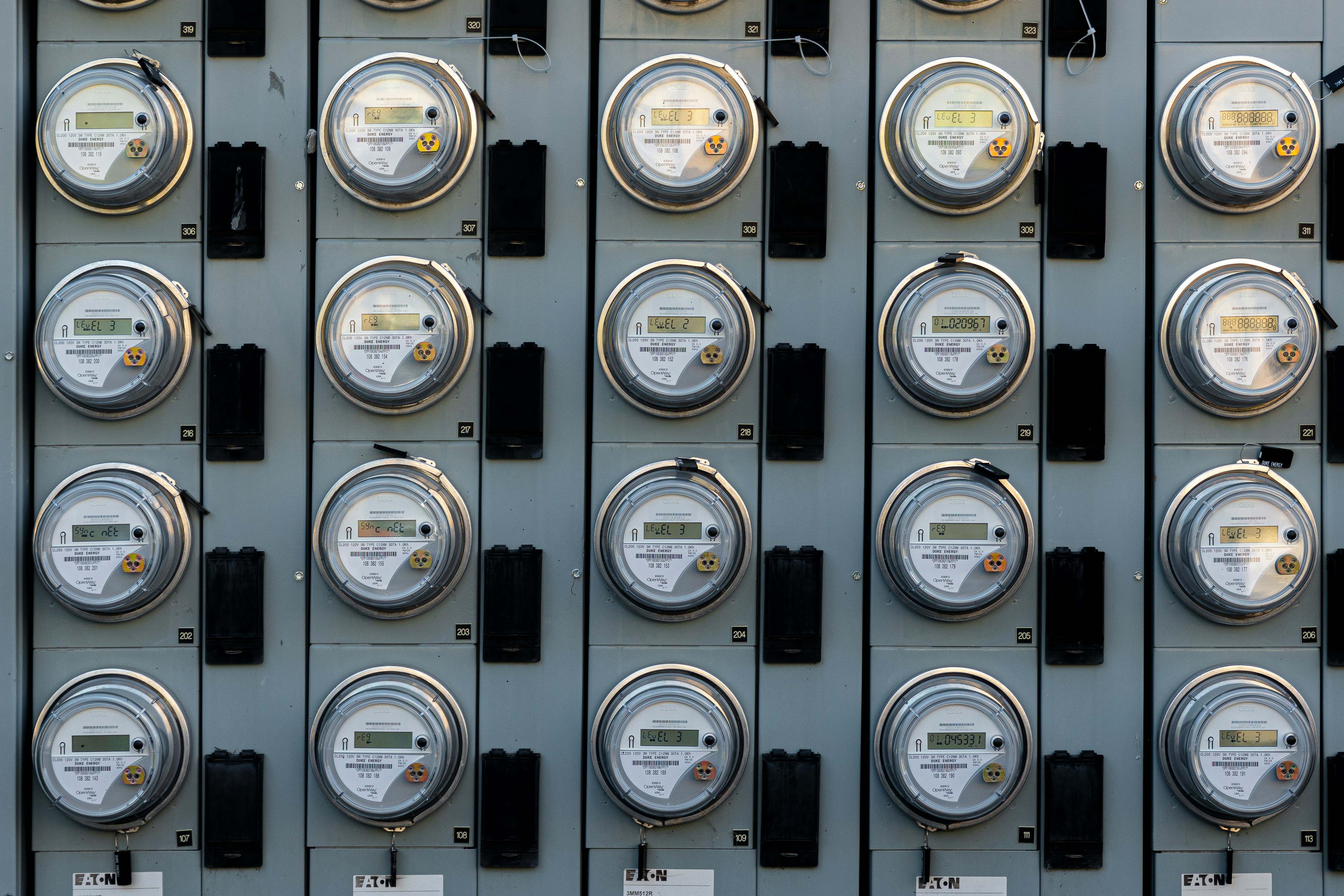 Silent Electricity Thieves: What Your Connected Home Is Consuming While You Sleep