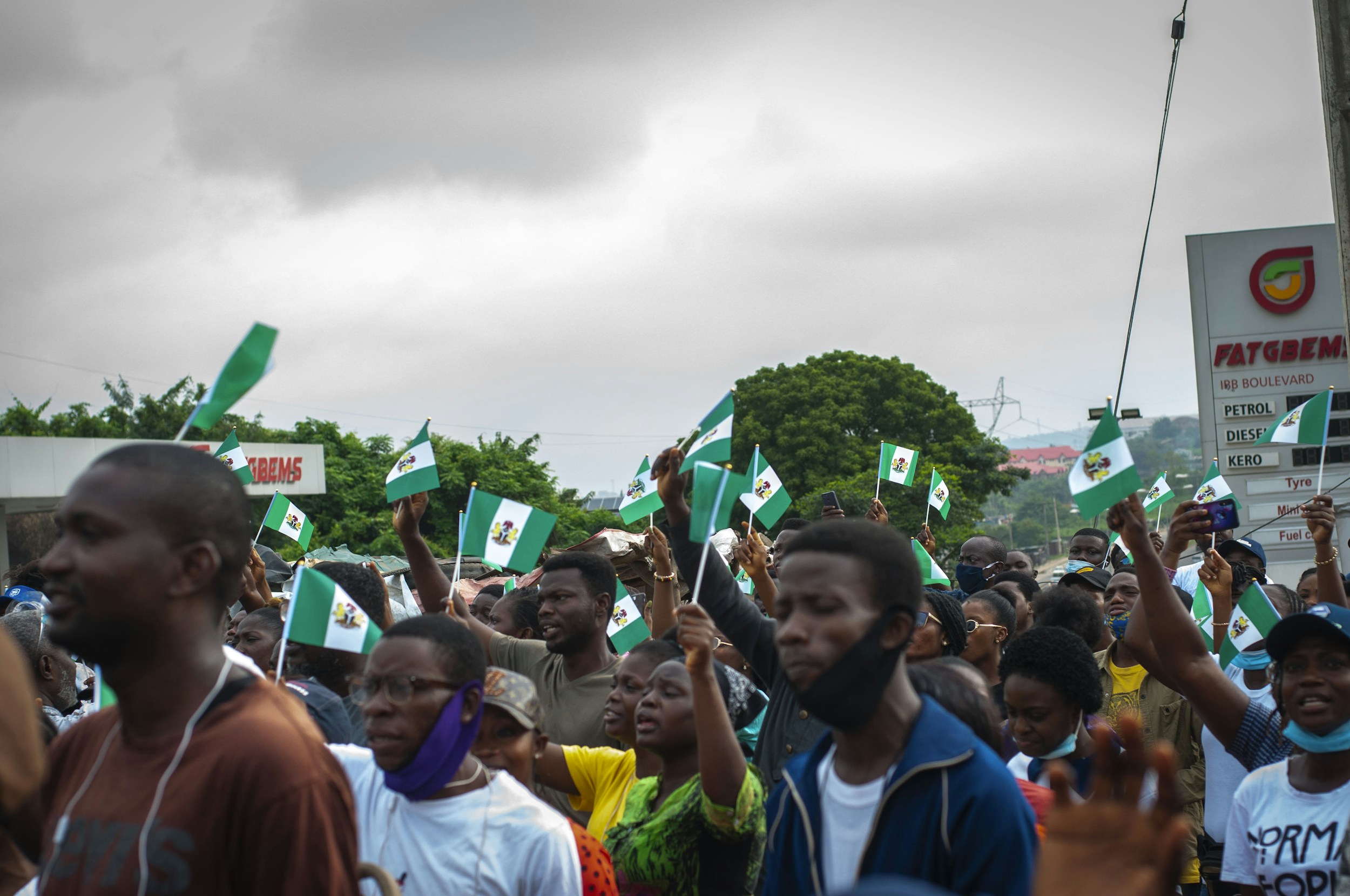 Youth gathered in prayer session for nigeria to endsard and bad government