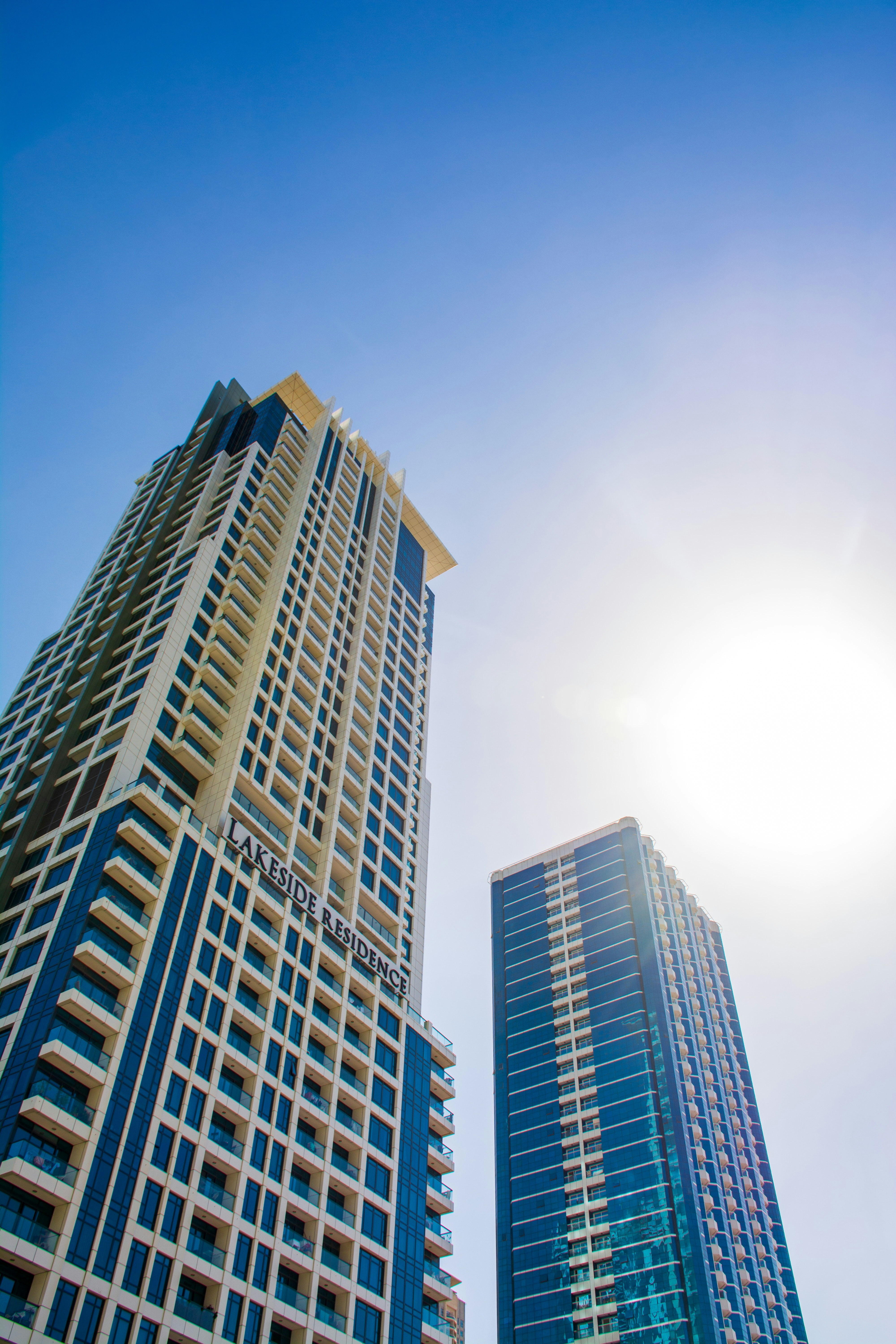 Jumeirah Lake Towers (JLT)