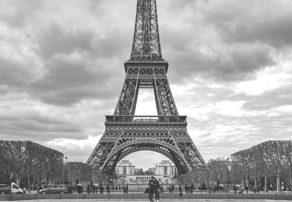 grayscale photo of eiffel tower