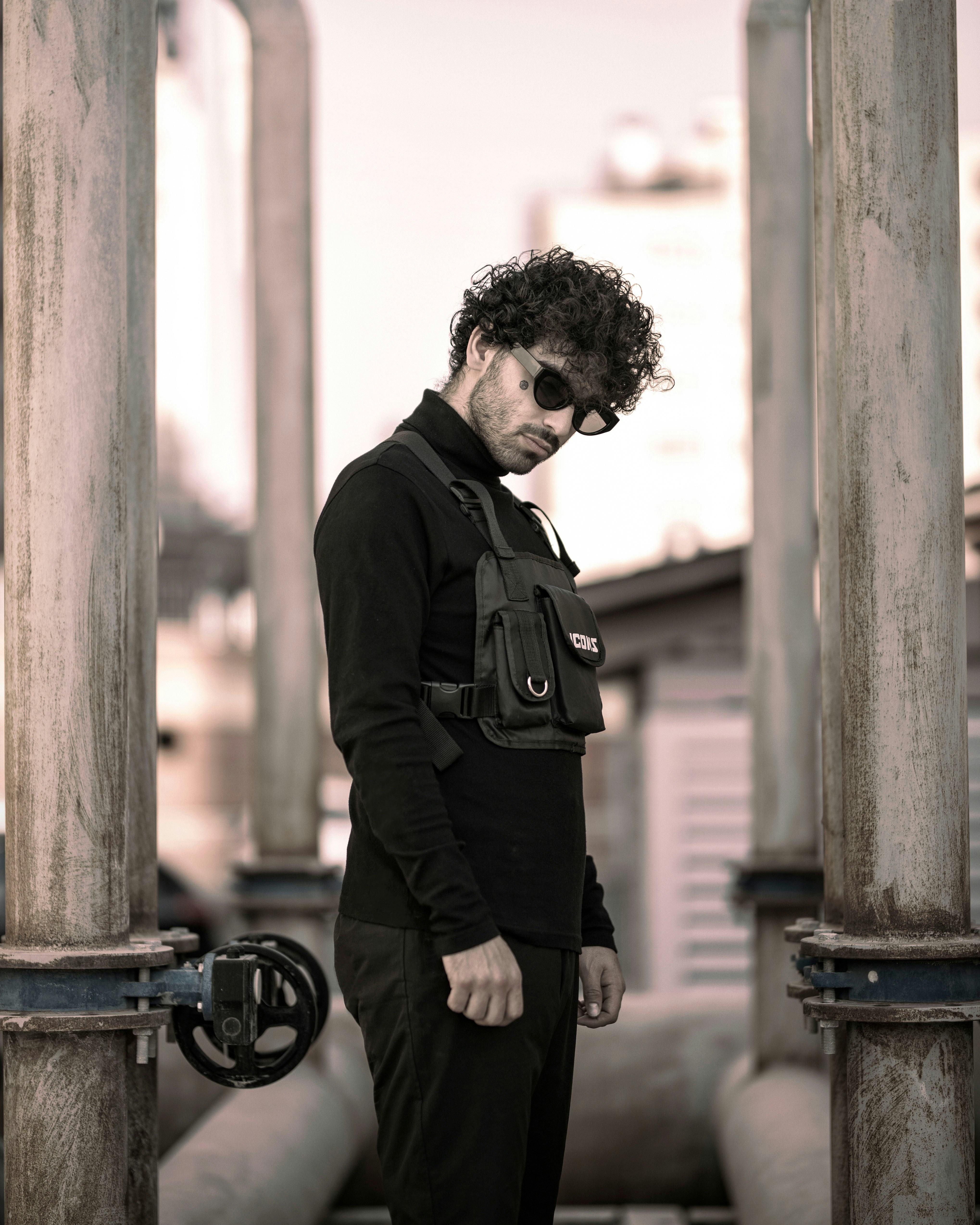 Photo by alirezaesmaeeli