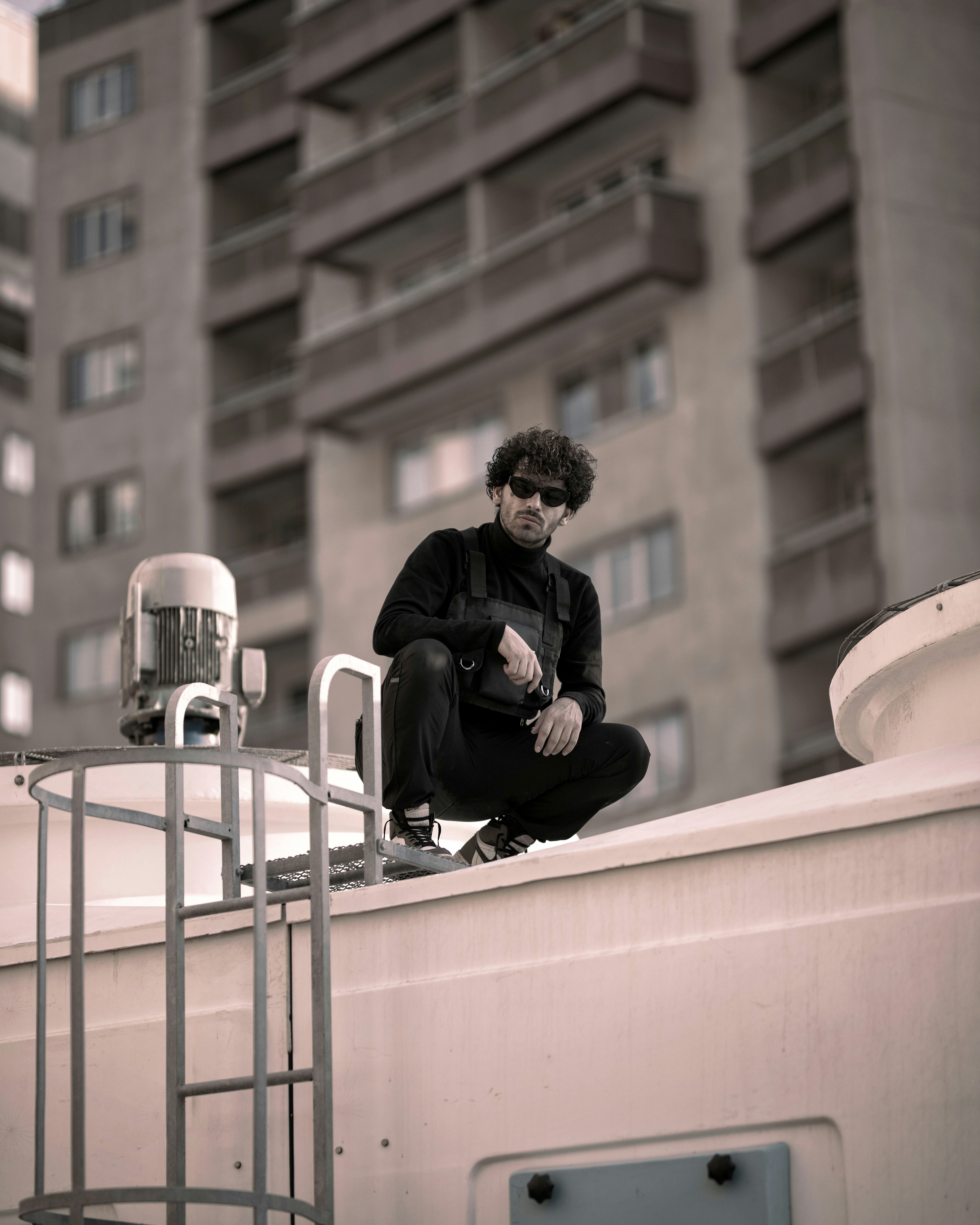 Photo by alirezaesmaeeli