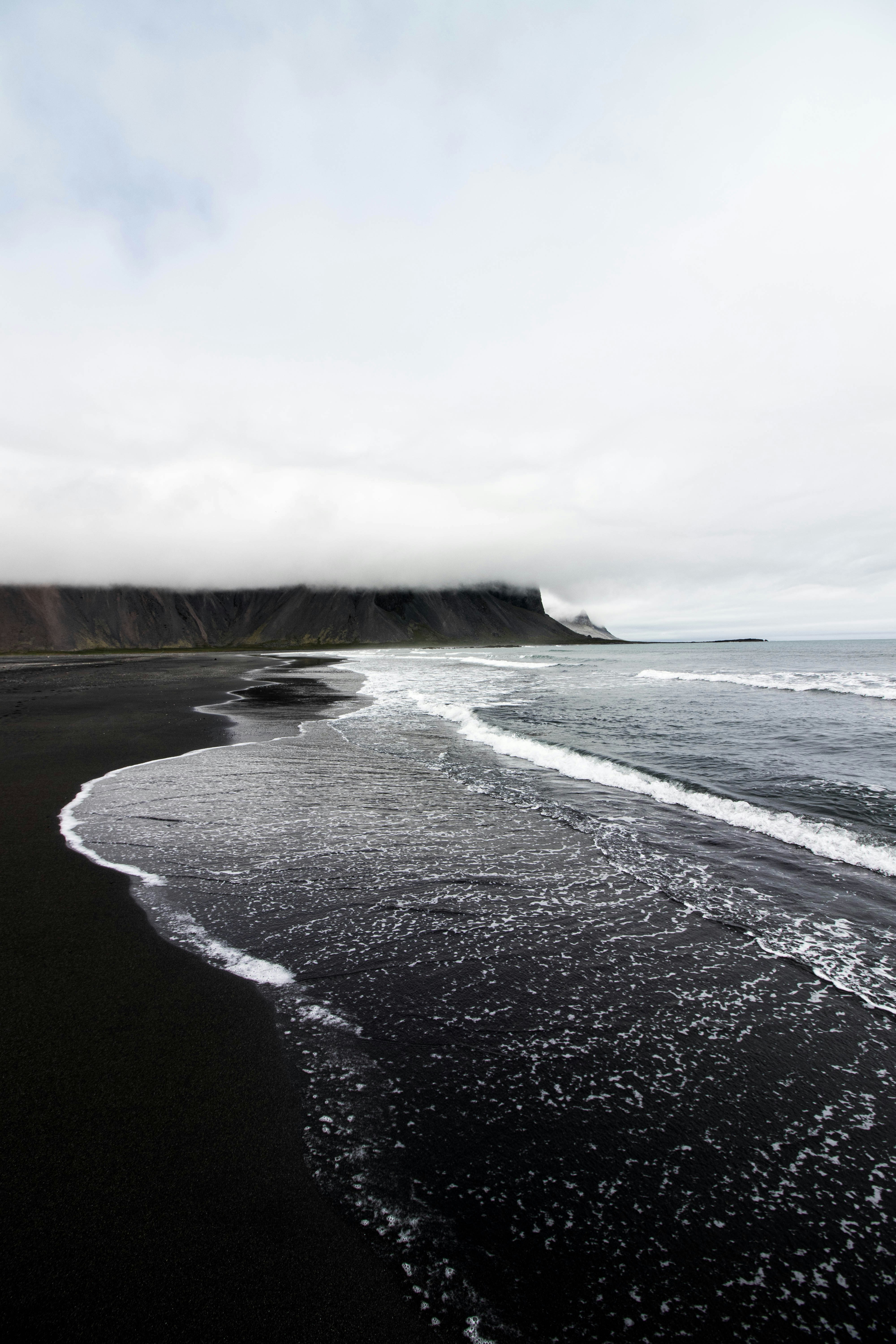 Iceland Black Beach Pictures | Download Free Images on Unsplash