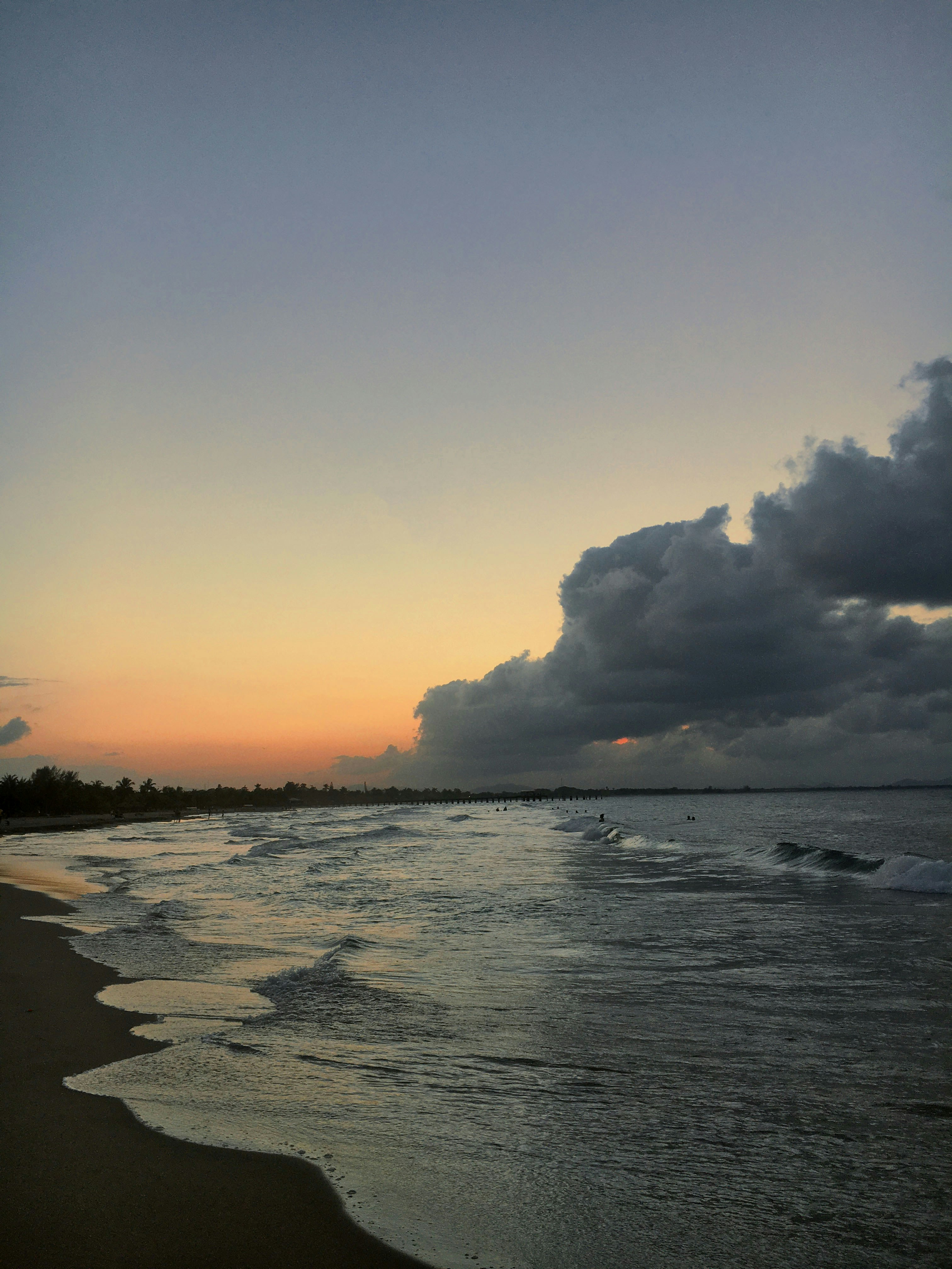 Photo by alli_navarro