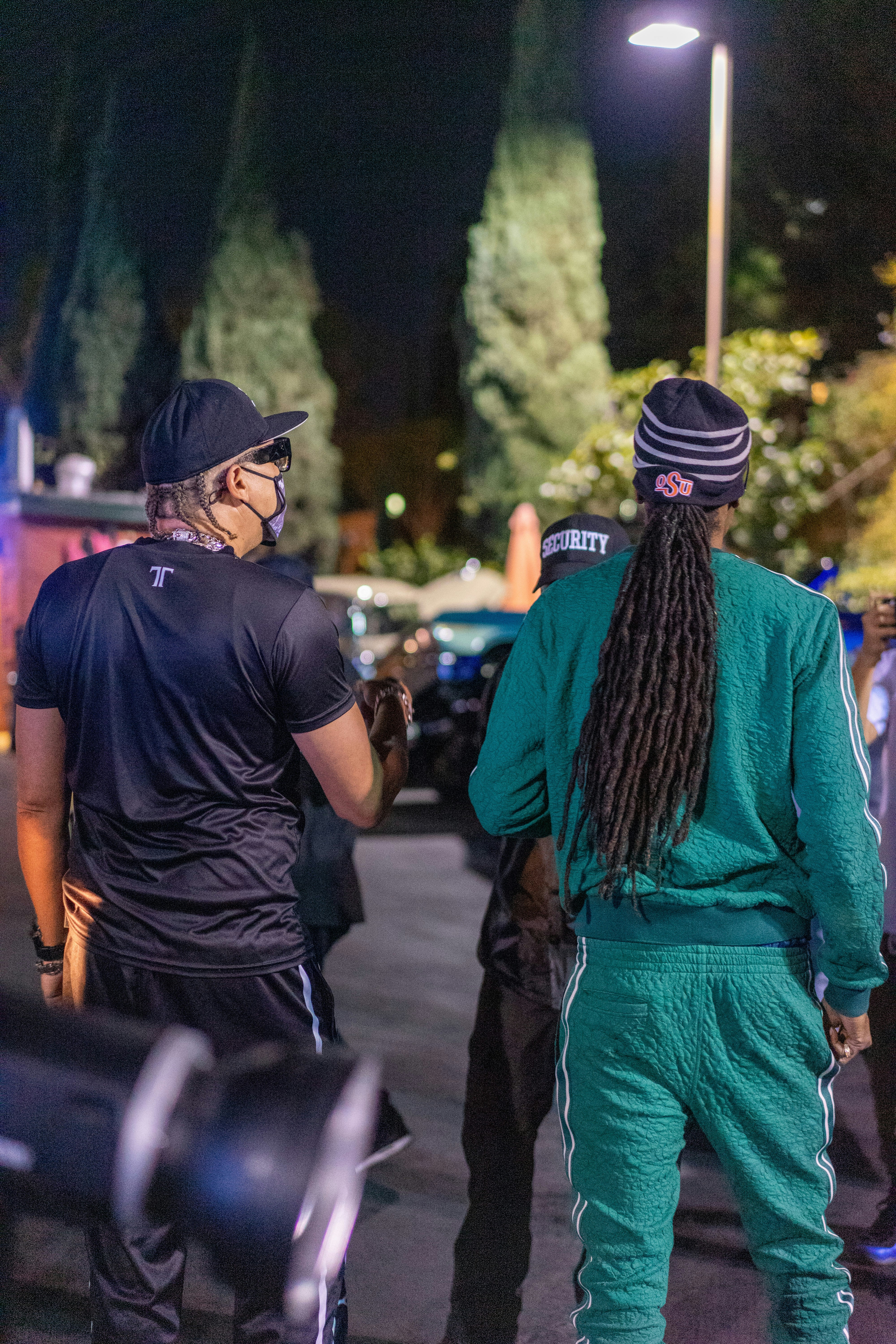 NFT Collector chi 450.000 USD để trở thành người hàng xóm ảo của Snoop Dogg