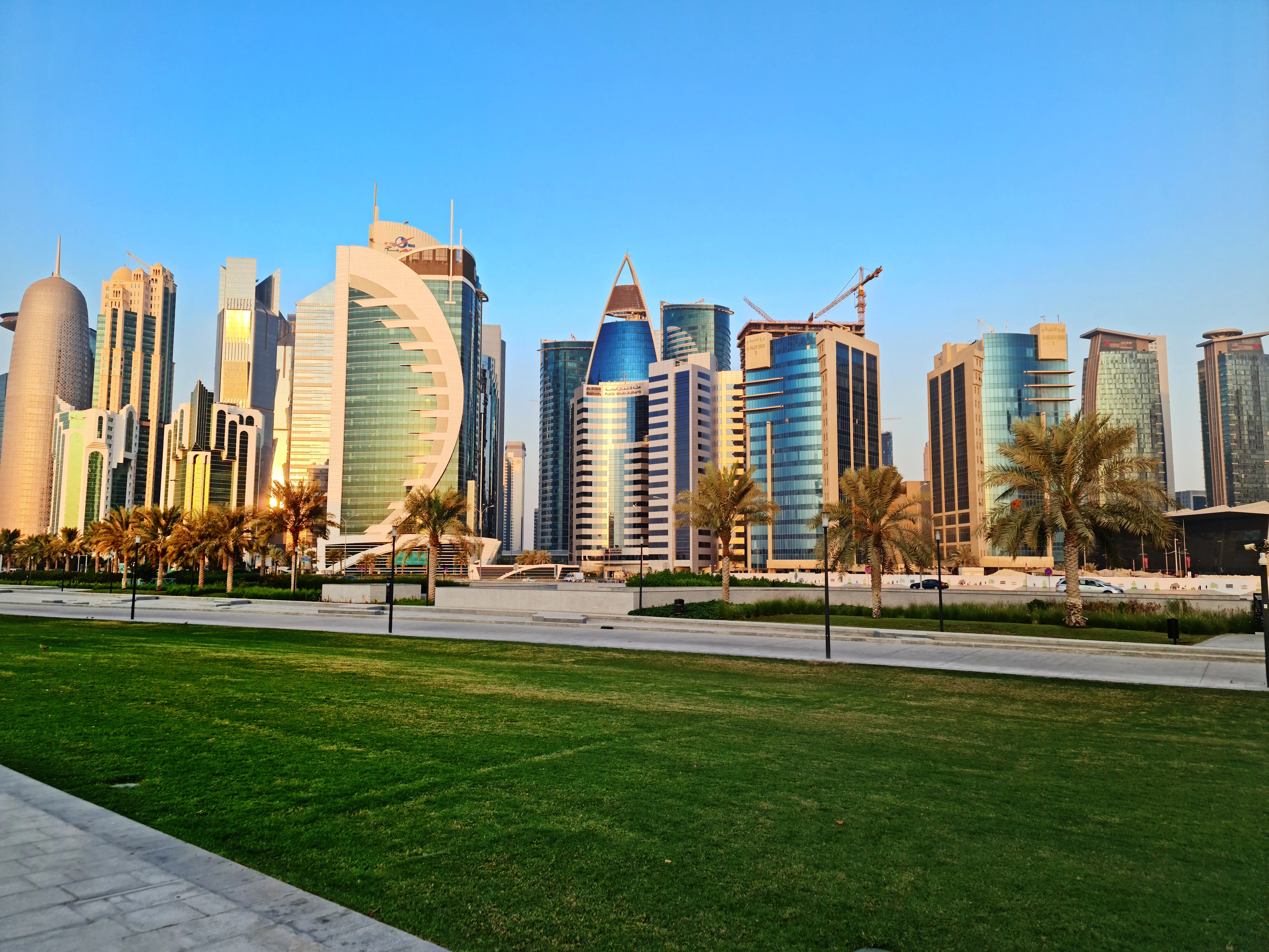 Green space and water in Doha