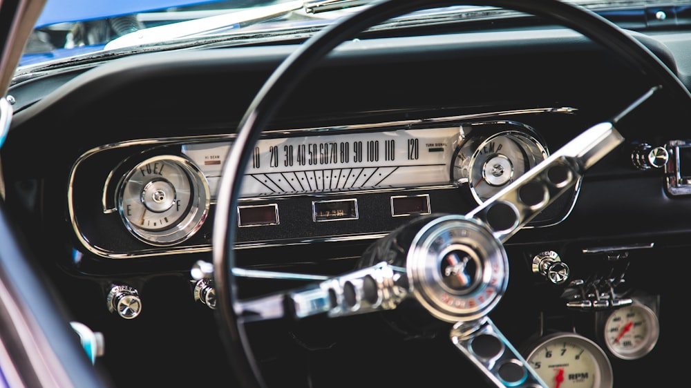 black and silver car steering wheel