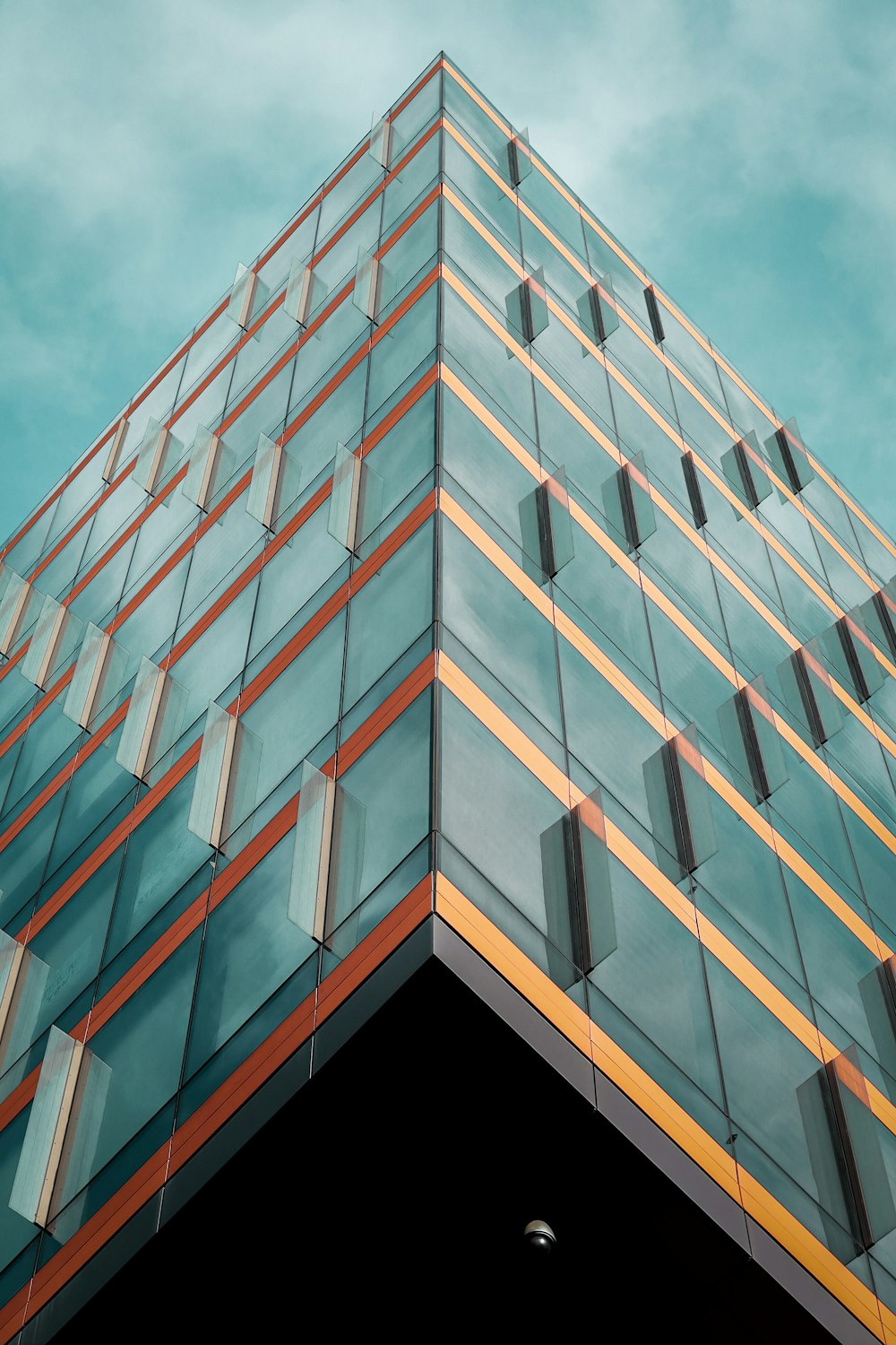 brown and white concrete building