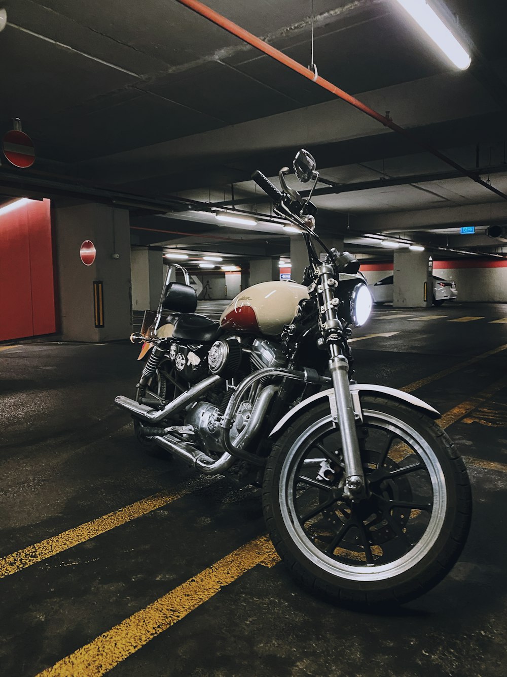 black and silver cruiser motorcycle