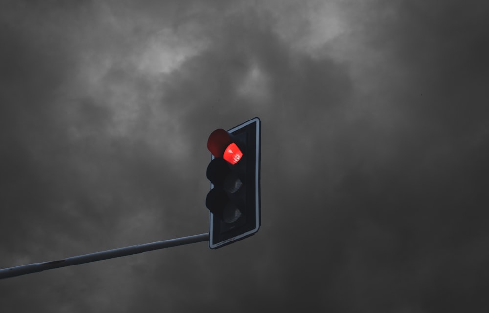 red and black traffic light