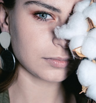 woman in white fur scarf