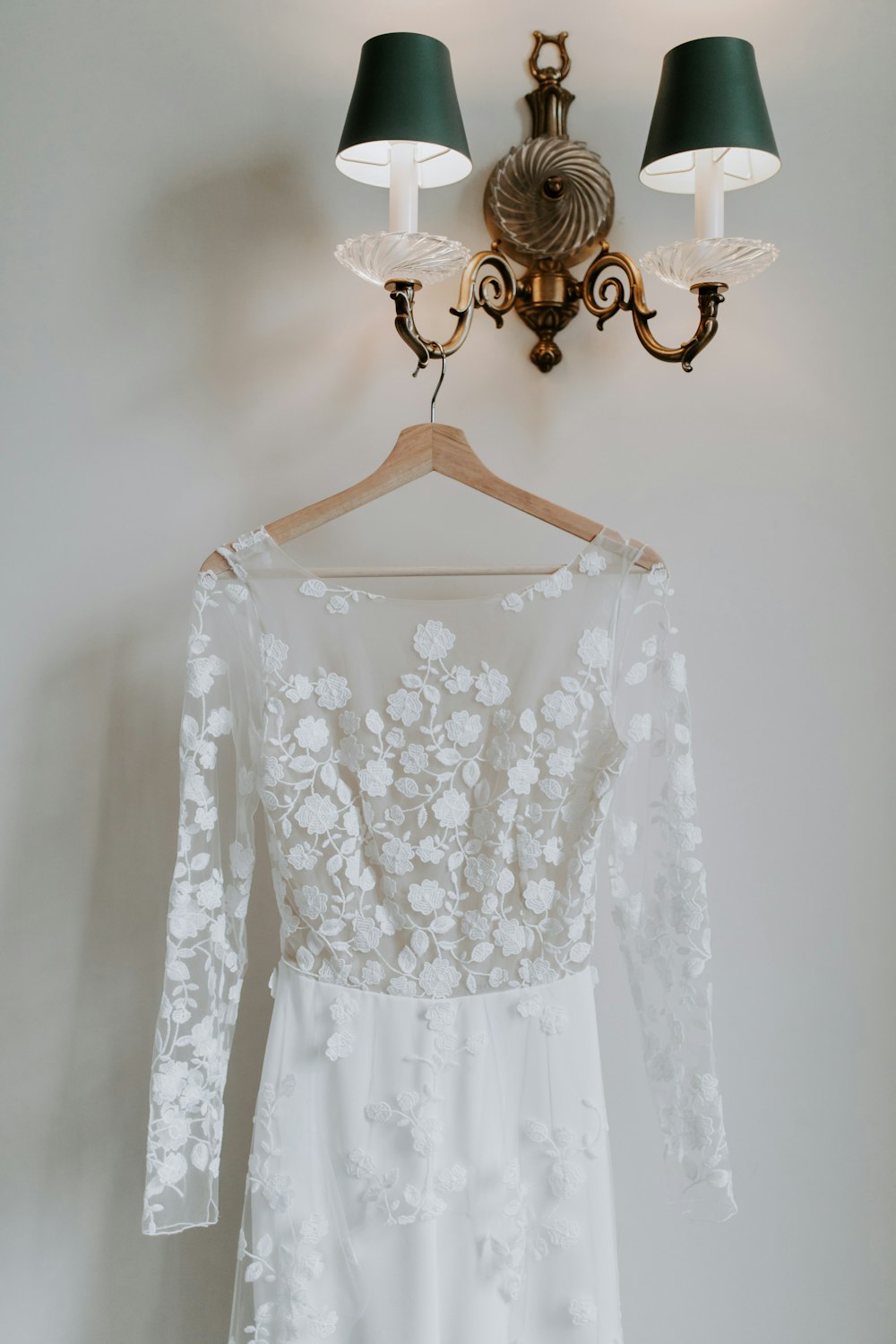 white floral lace scoop neck long sleeve dress