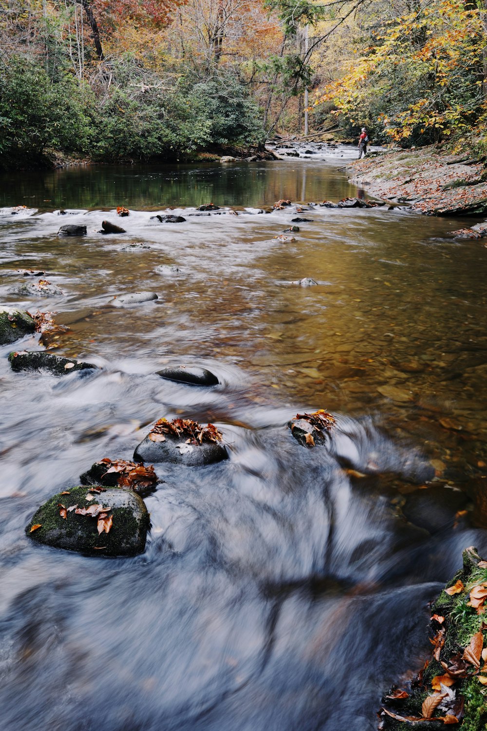 water flowing on river during daytime