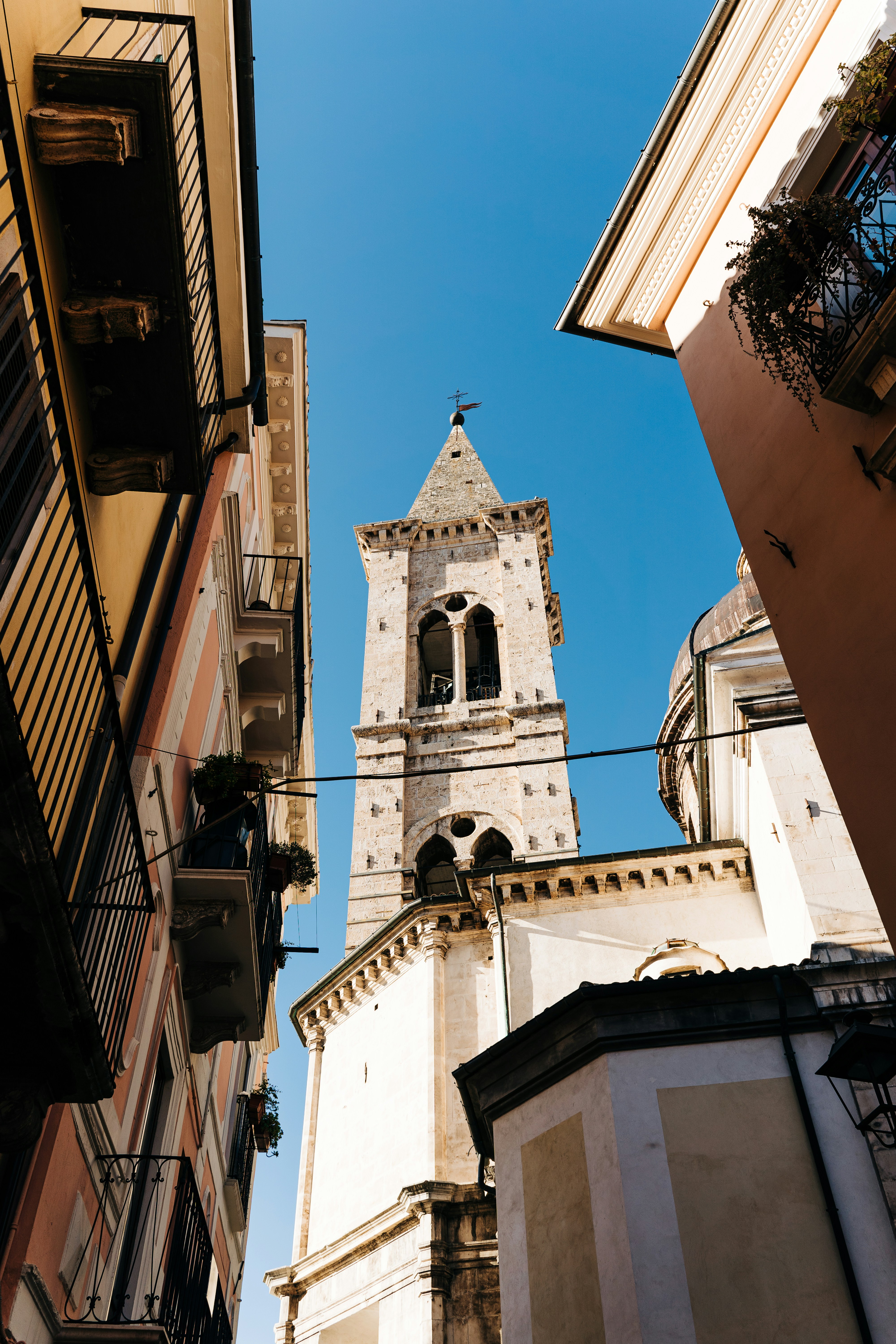 Photo by gabiontheroad