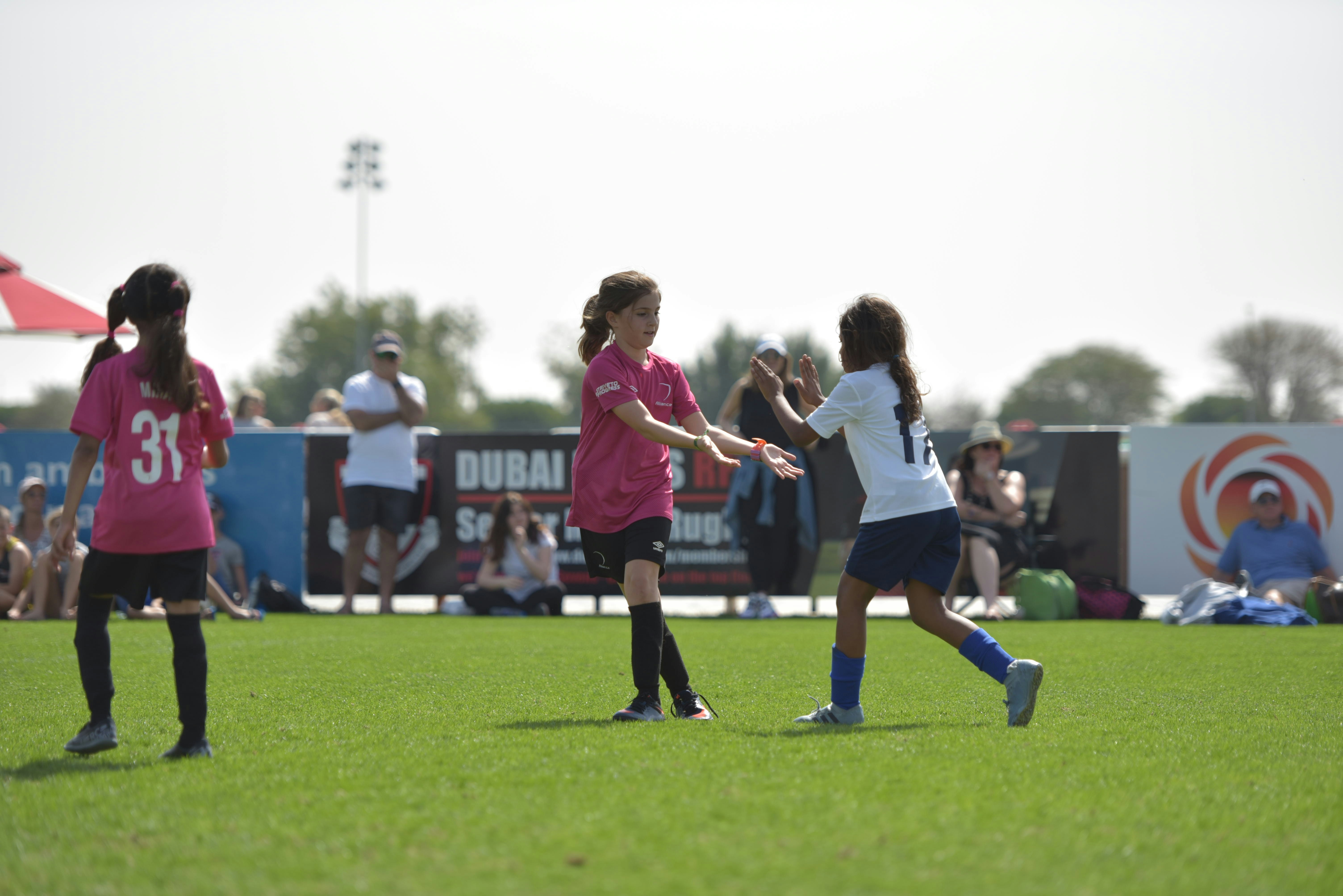 Point, Shout, Go: The Hand Signals and Two-Word Cues Fueling FC Tokyo Park's U-10 Rosters