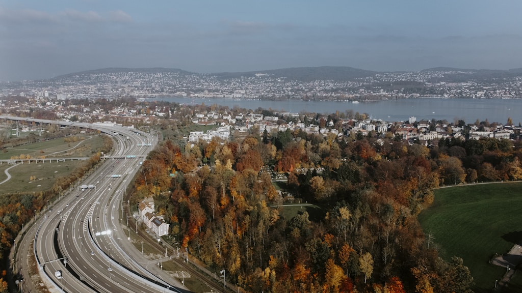 Autobahn Verzweigung Zürich SüdFreeway junction Zurich South