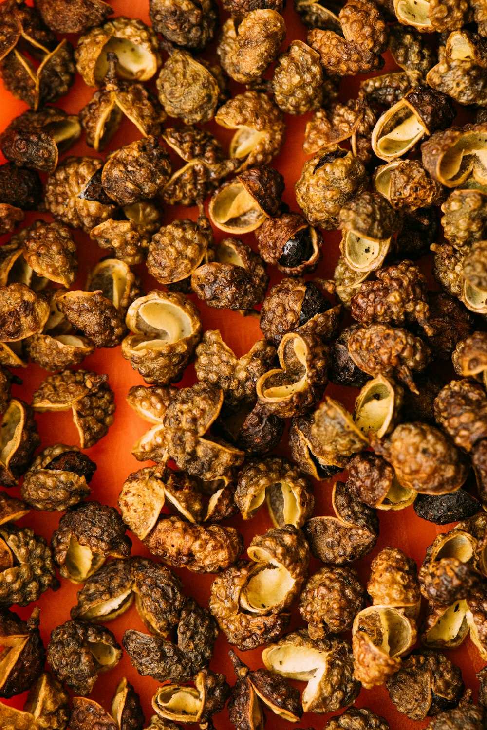 brown and white round fruits