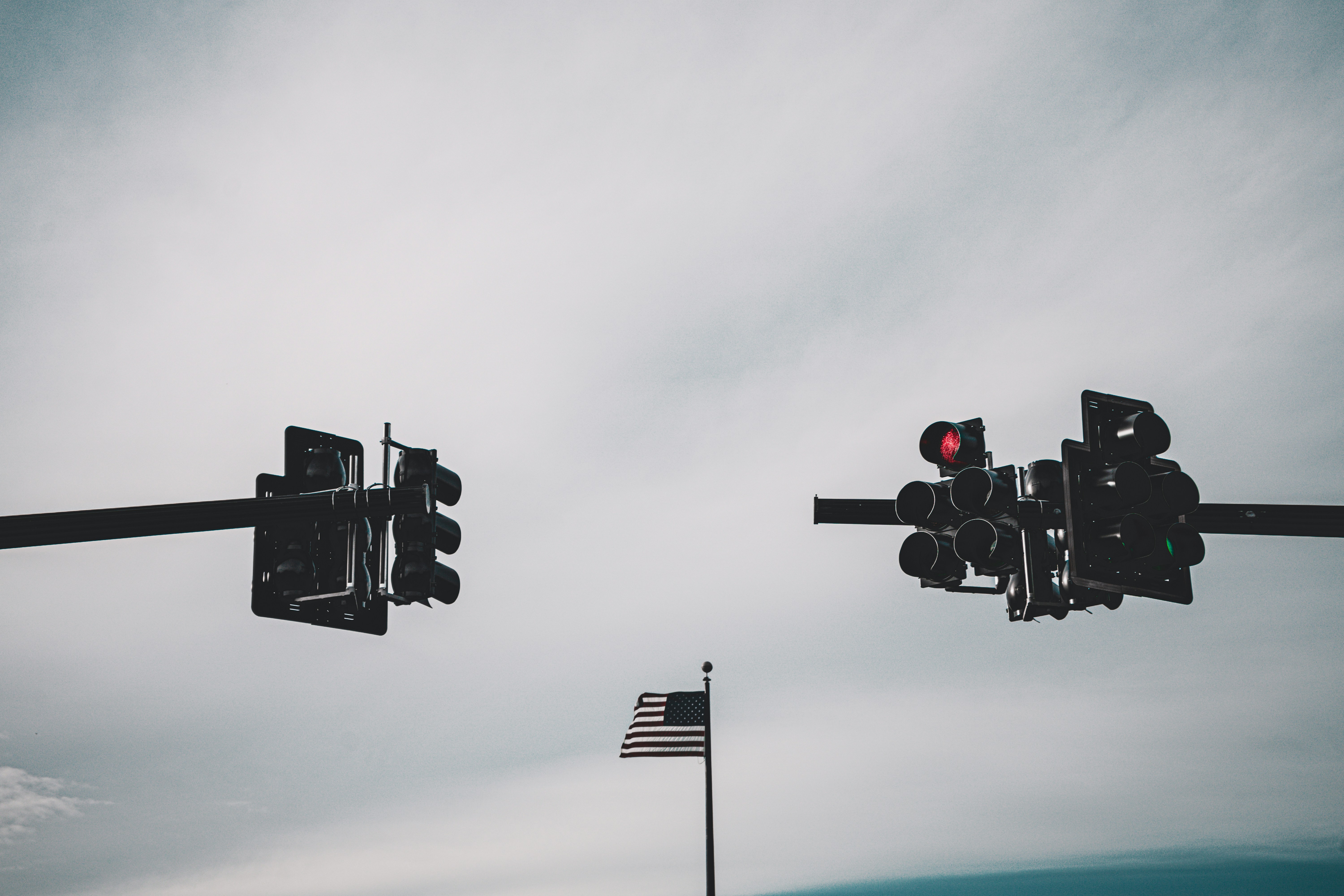 EU Struggles to Keep Pace with China's AI Growth, Google Calls for Regulatory Overhaul